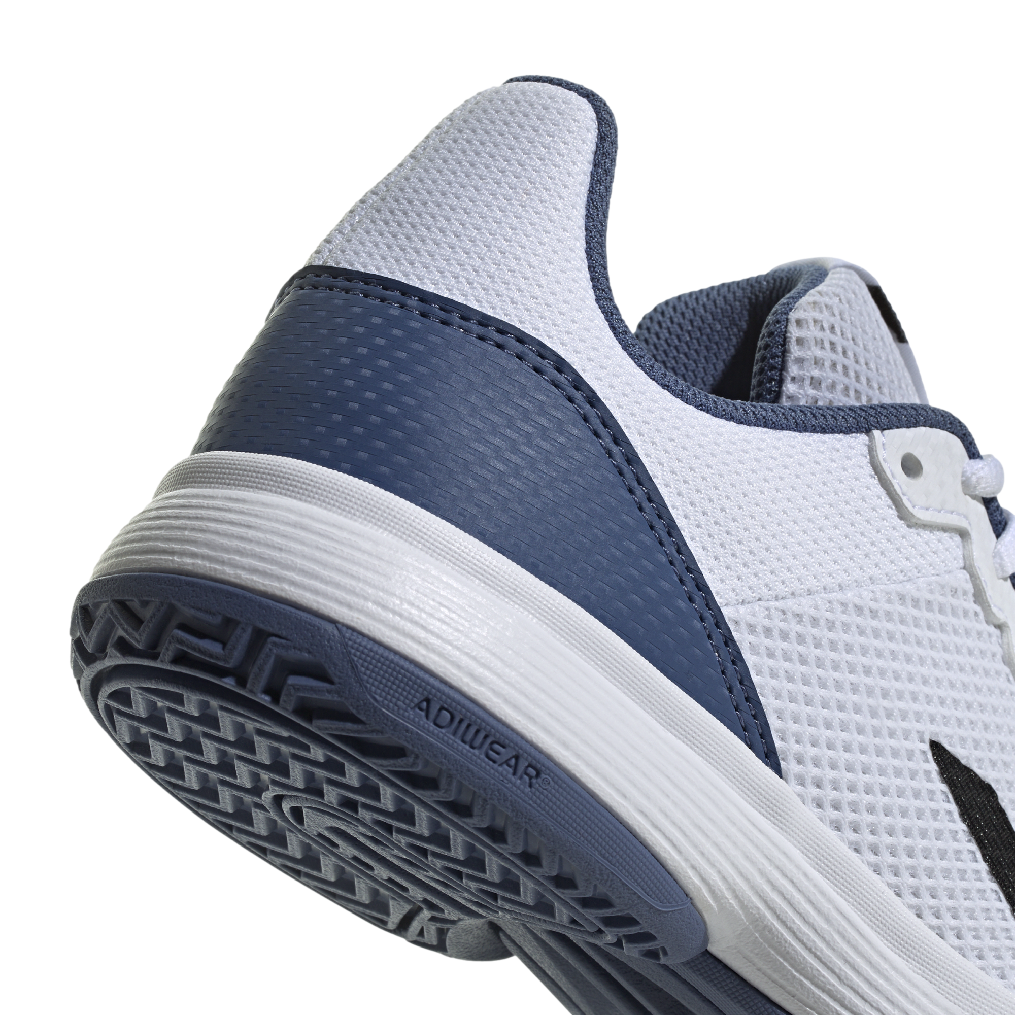 Courtflash Juniors Tennis Shoes