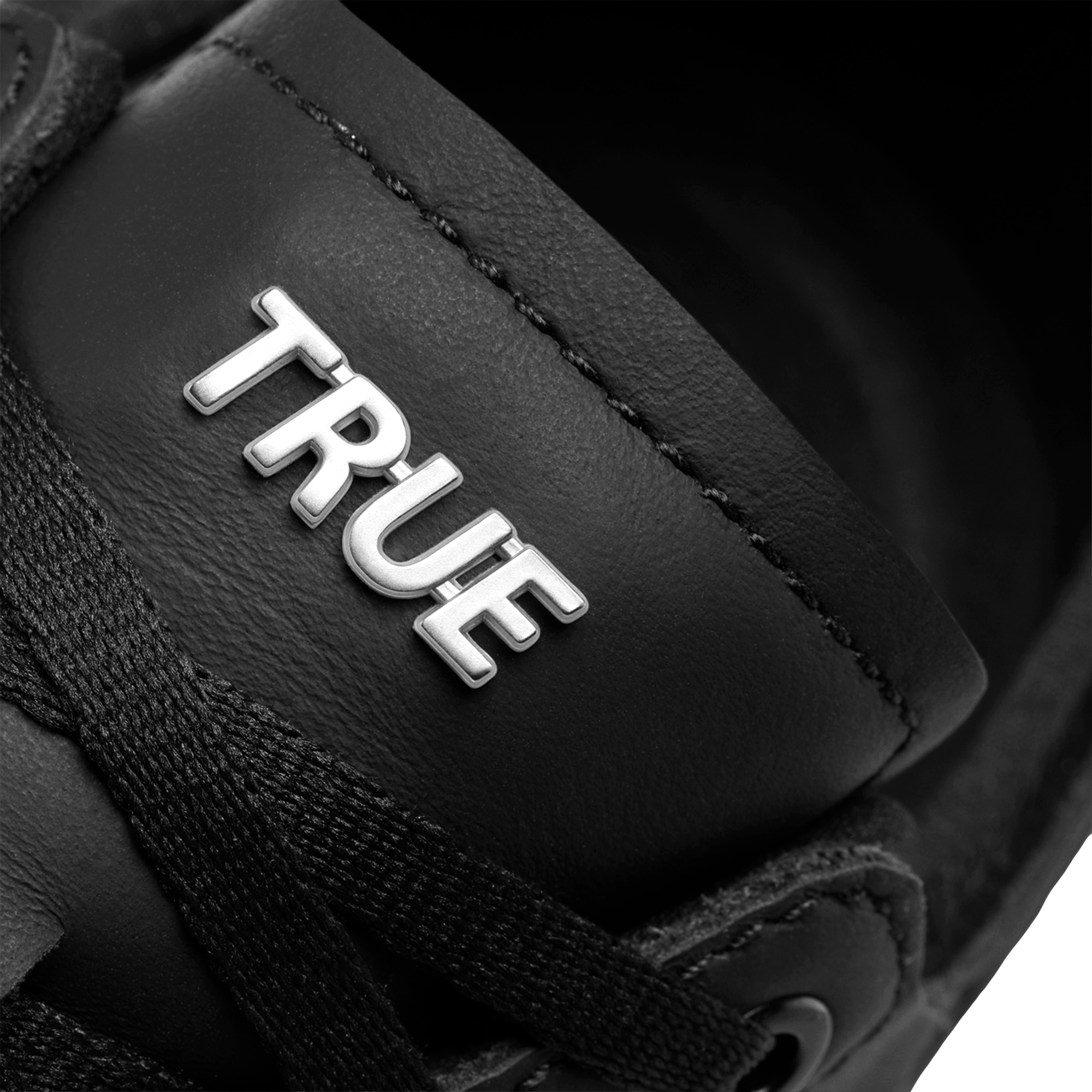 TRUE Lux Tour Men's Spikeless Golf Shoes