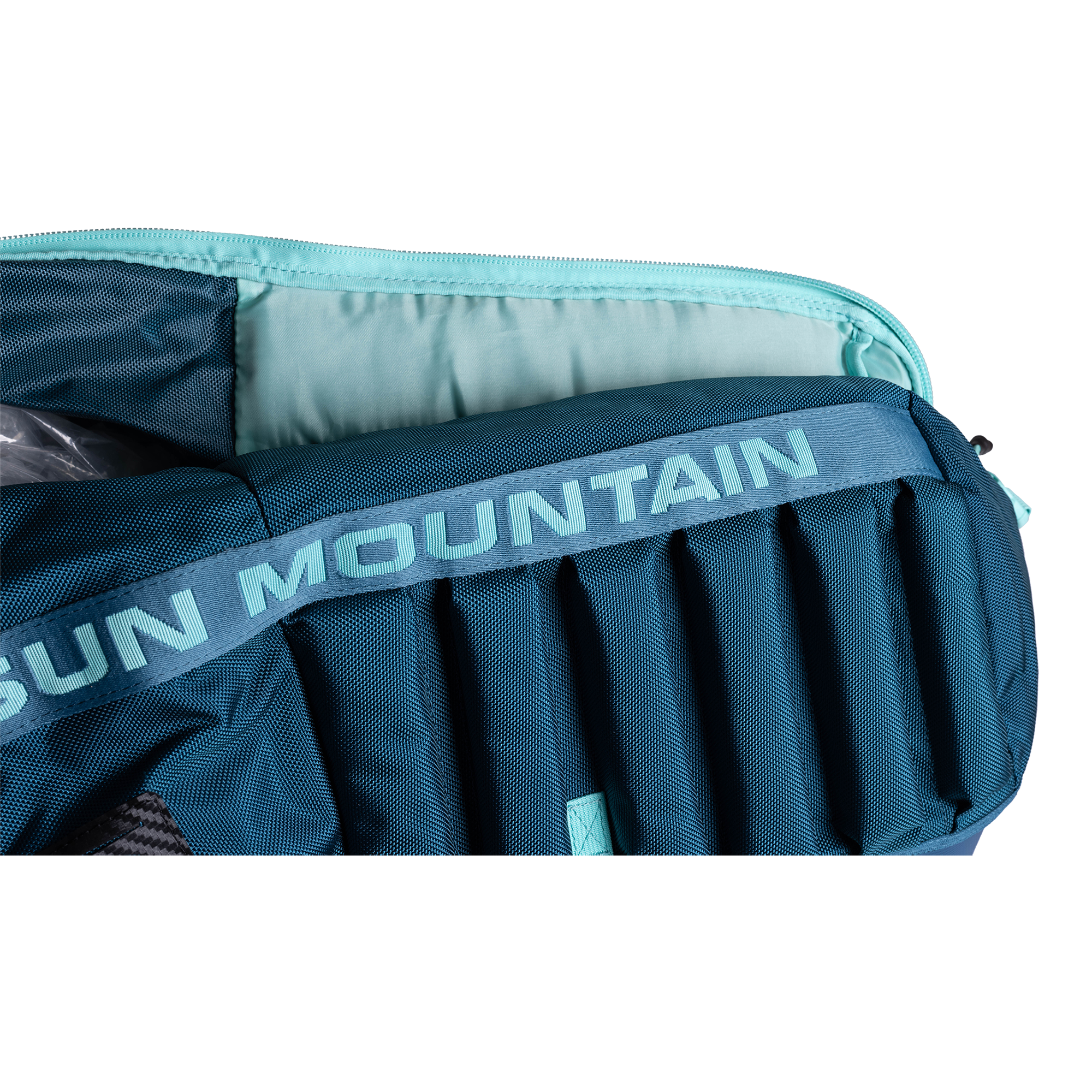 Kube 2024 Travel Cover