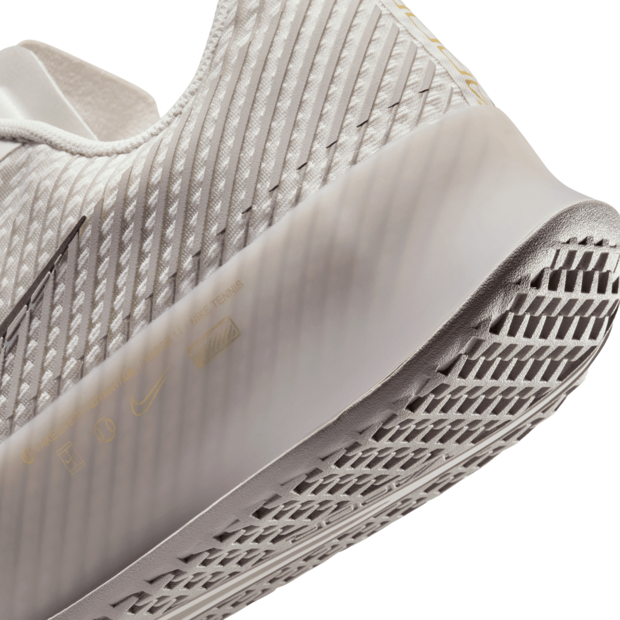 NikeCourt Vapor 11 Premium Men's Hard Court Tennis Shoes