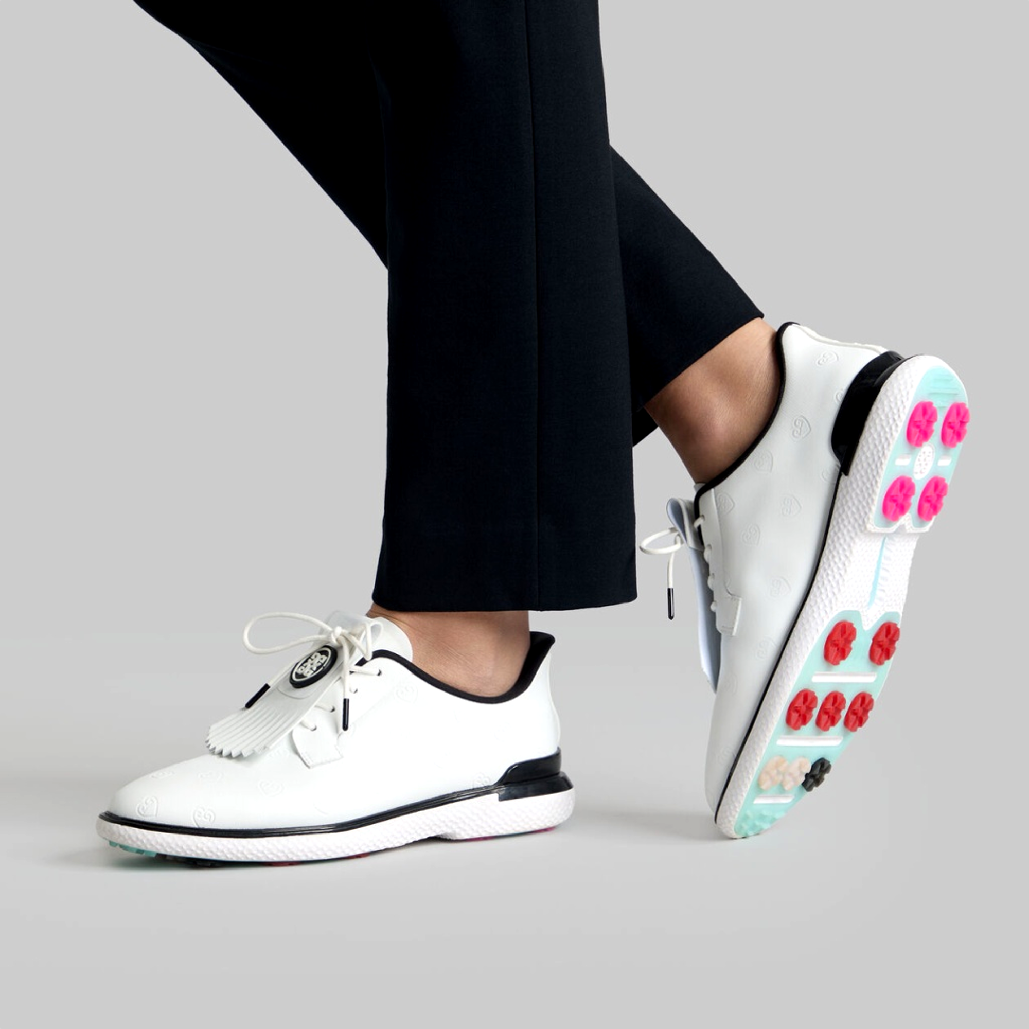 Gallivan2R Debossed Heart G's Kiltie Women's Spikeless Golf Shoes