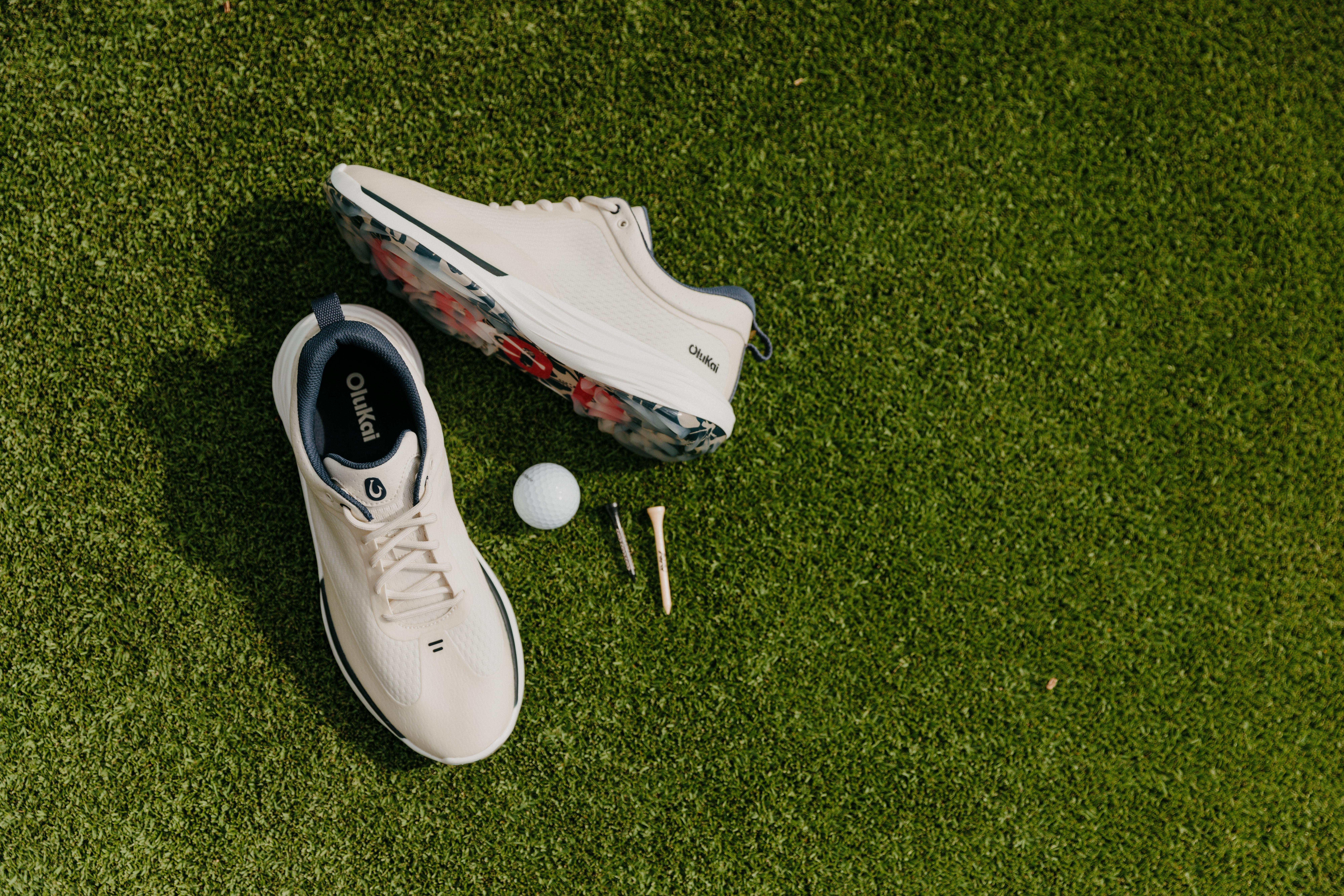 Mākena Performance Men&rsquo;s Spikeless Golf Shoes