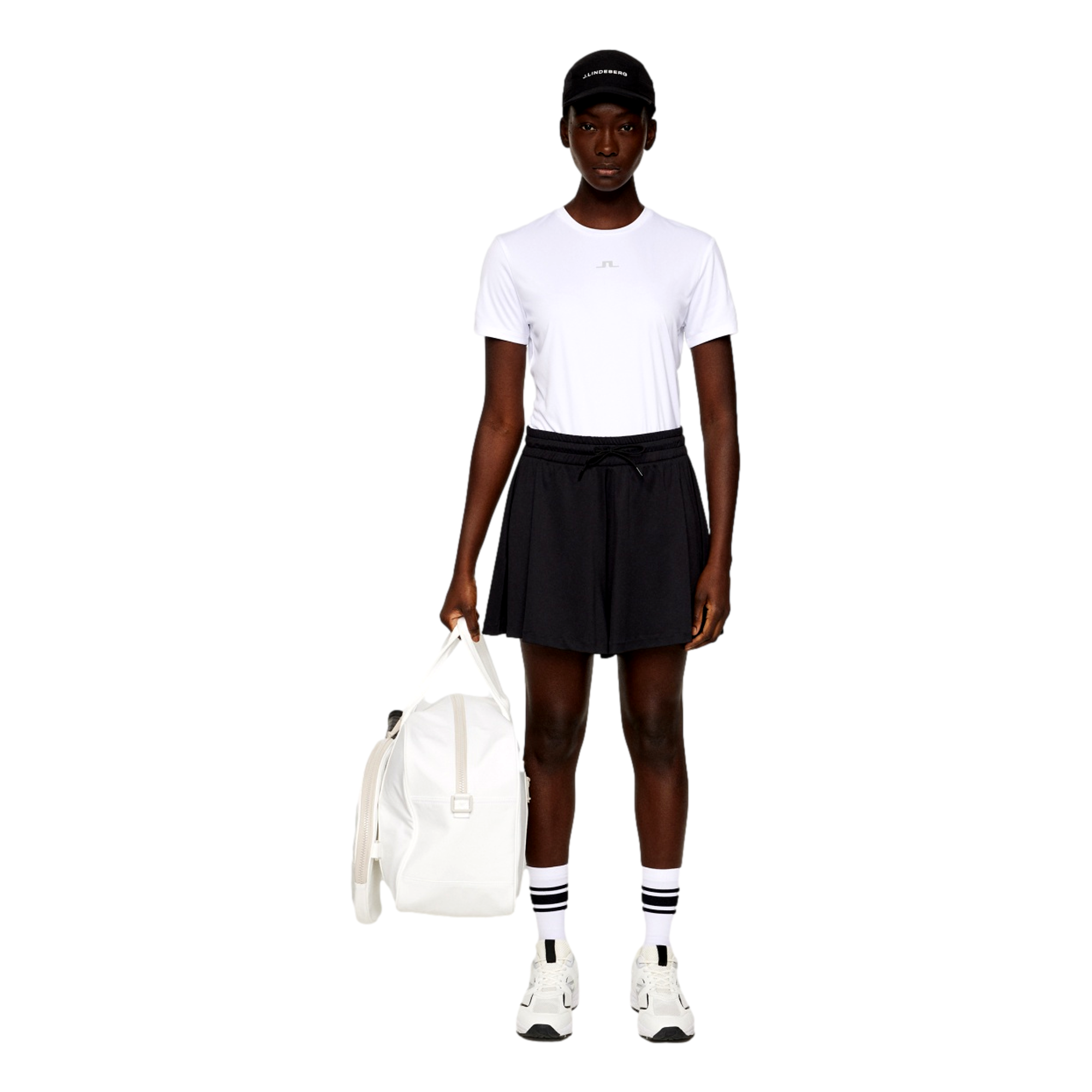 F24: Ada T-Shirt