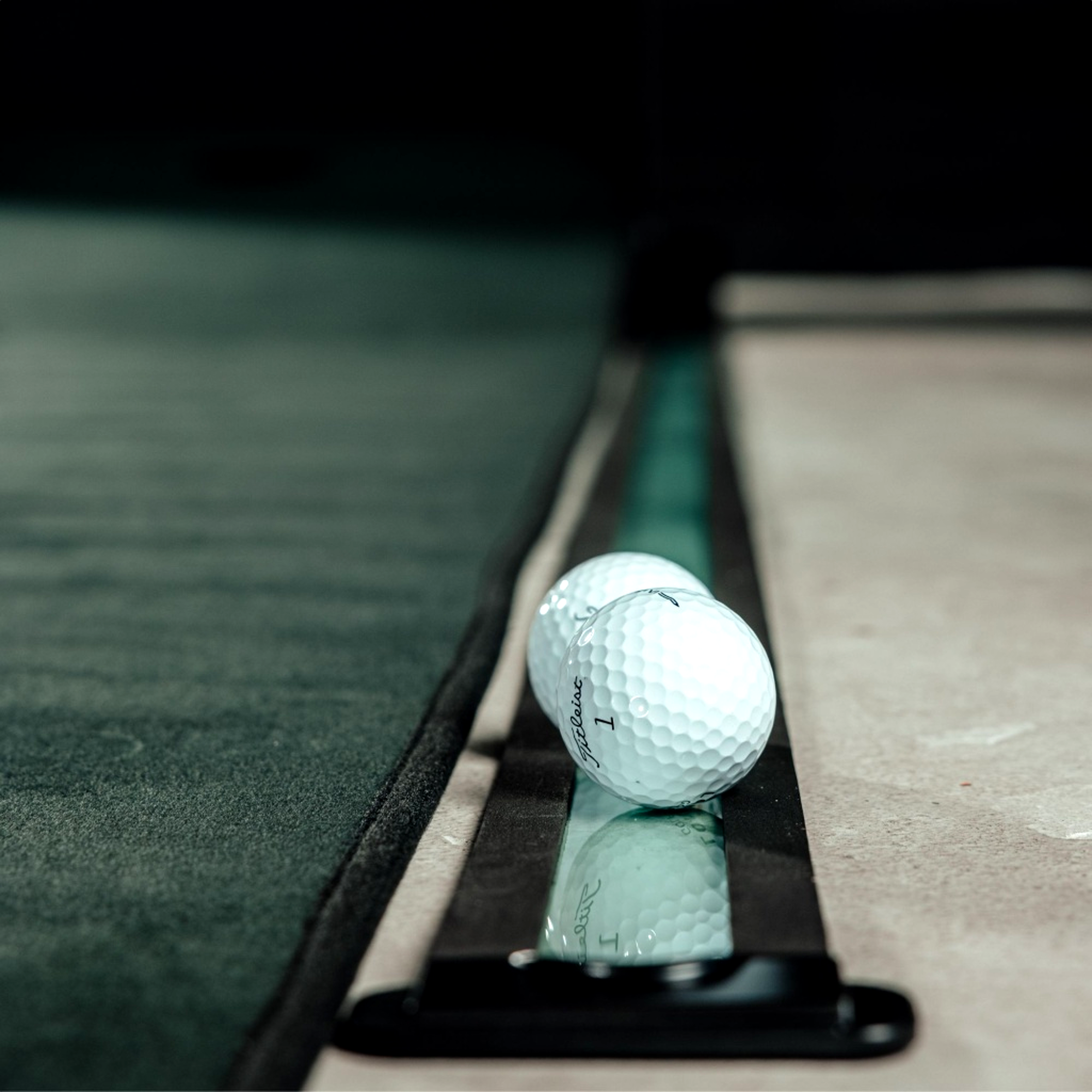 PUTTR AI Powered Putting Green
