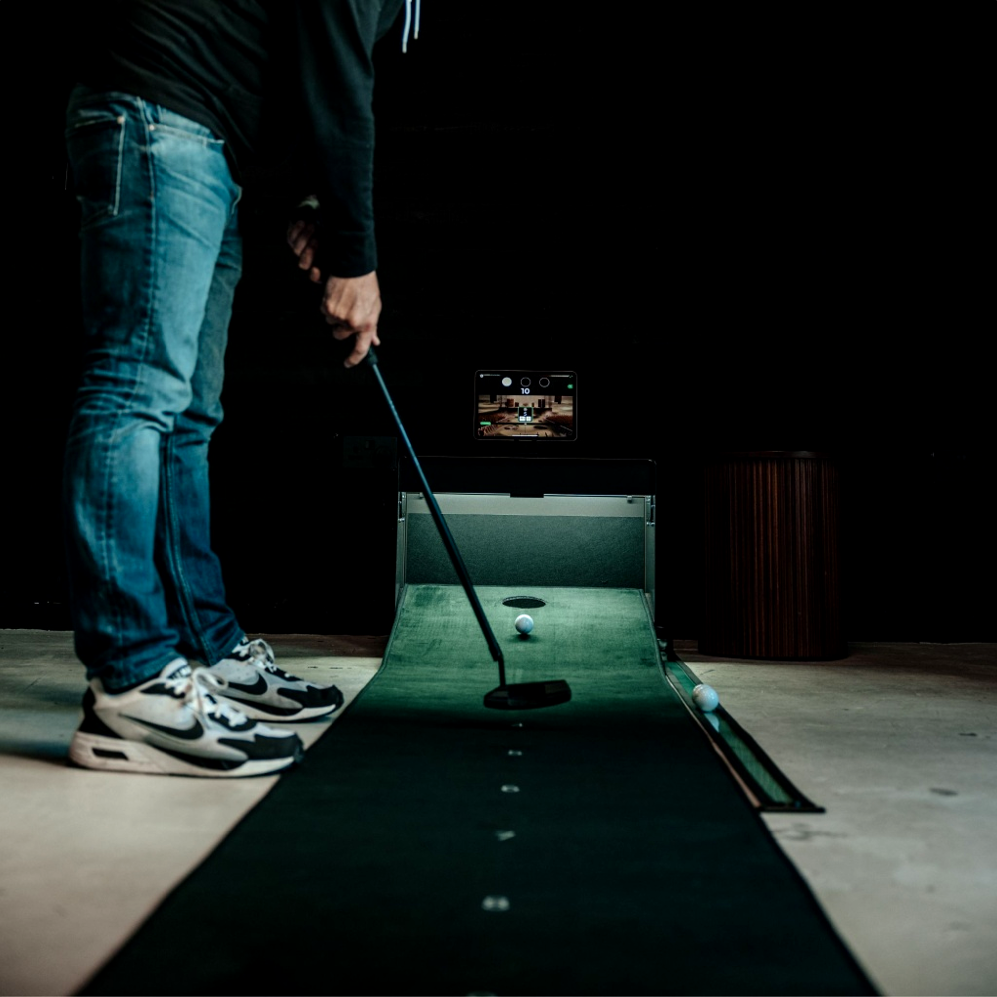 PUTTR AI Powered Putting Green
