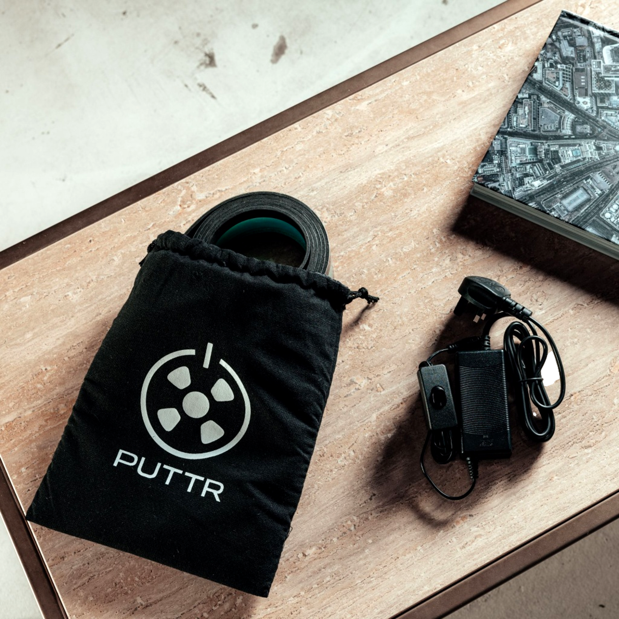 PUTTR AI Powered Putting Green