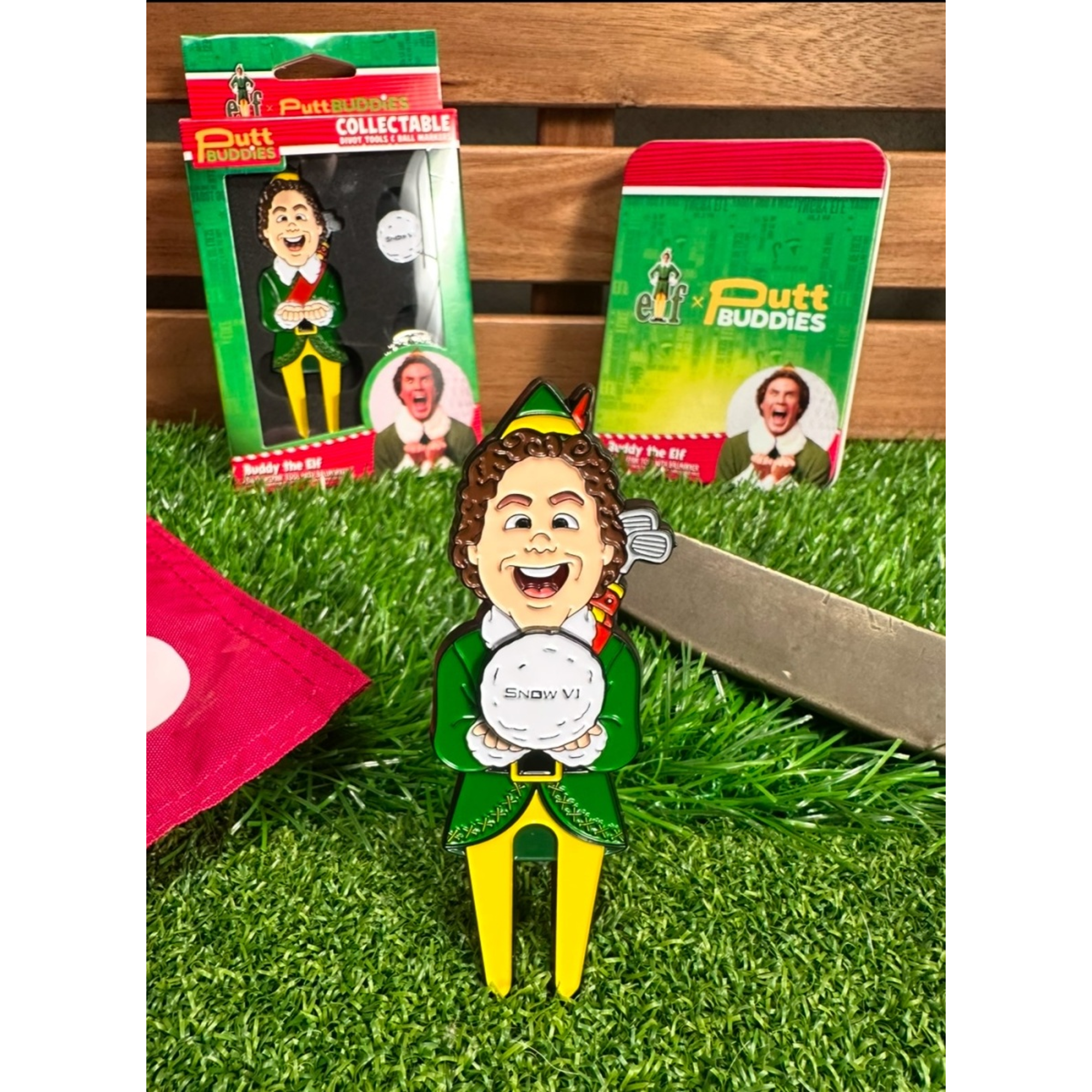 Elf w/Present Ball Marker