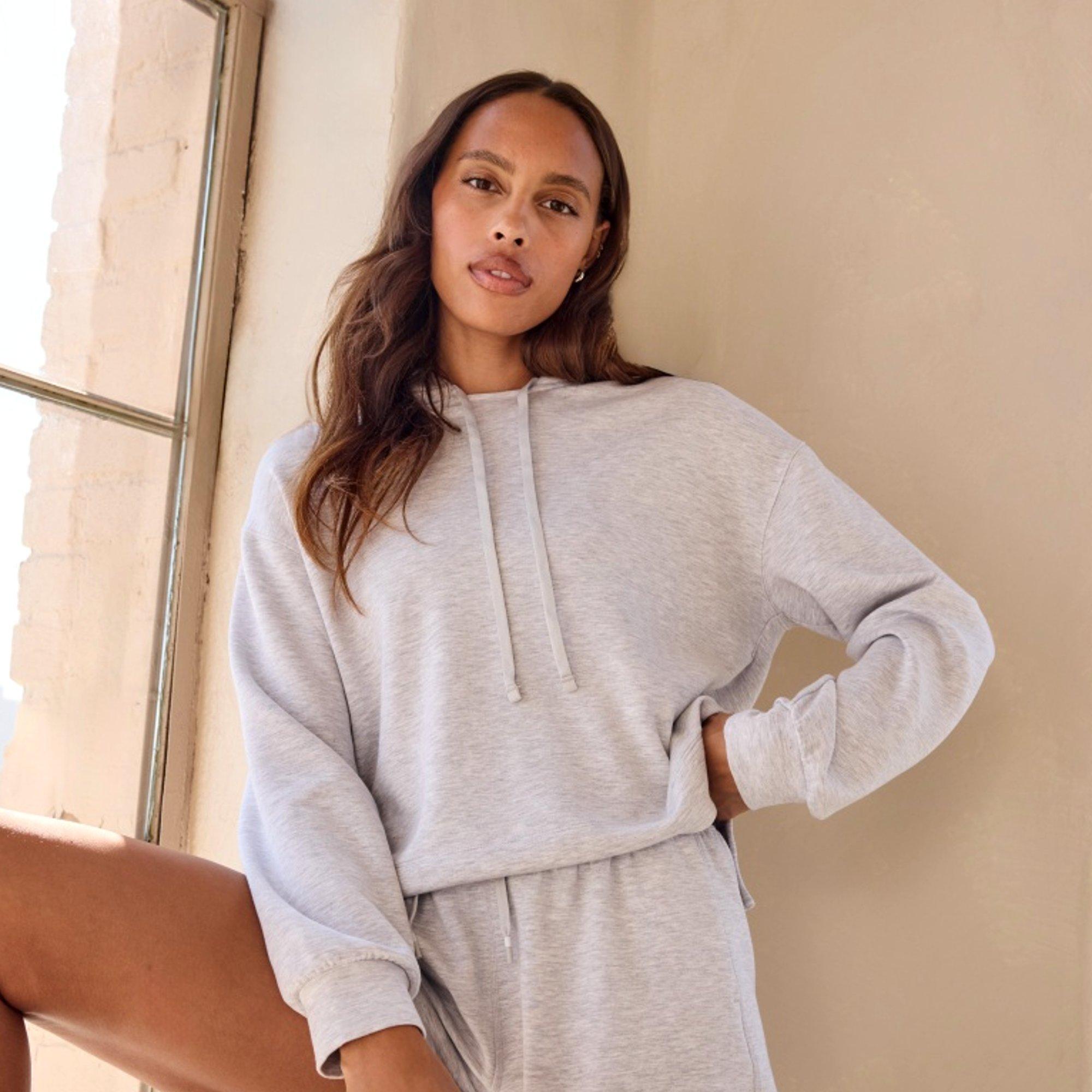 Skyloft Soft Women's Golf Hoodie