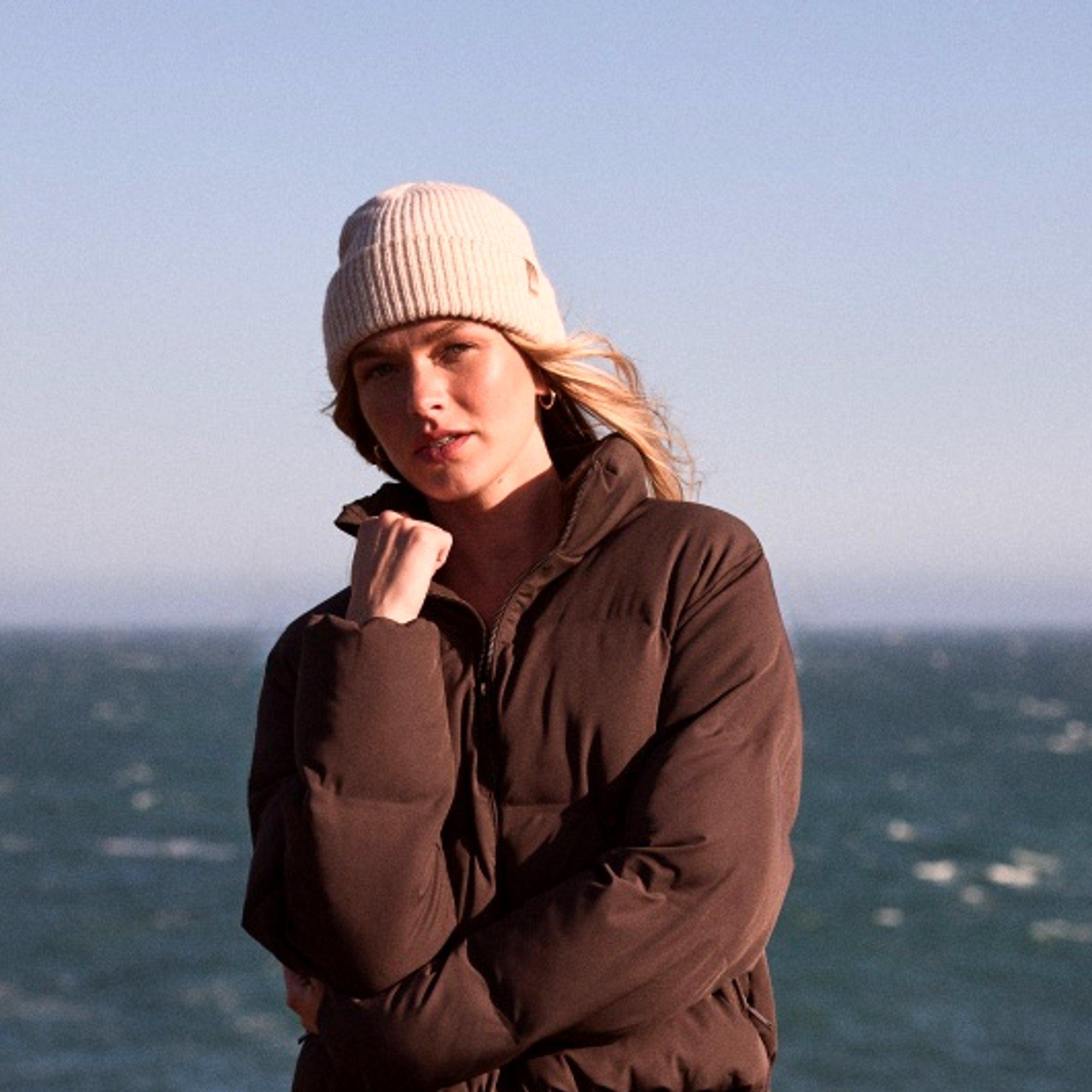 Meadow Women's Golf Beanie