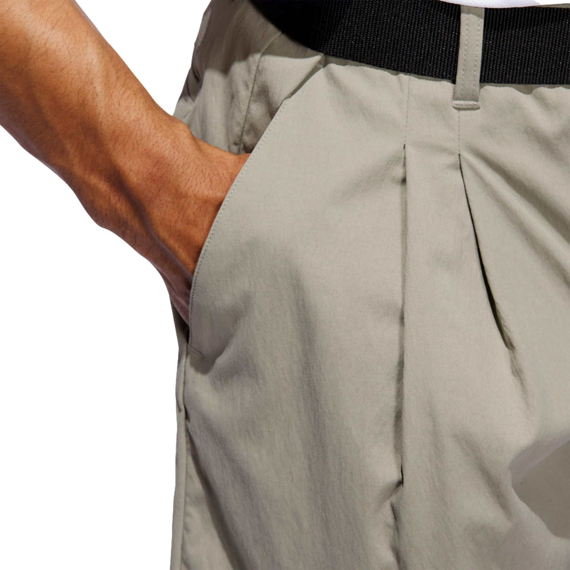 Go-To Pleated Men's 7" Golf Shorts