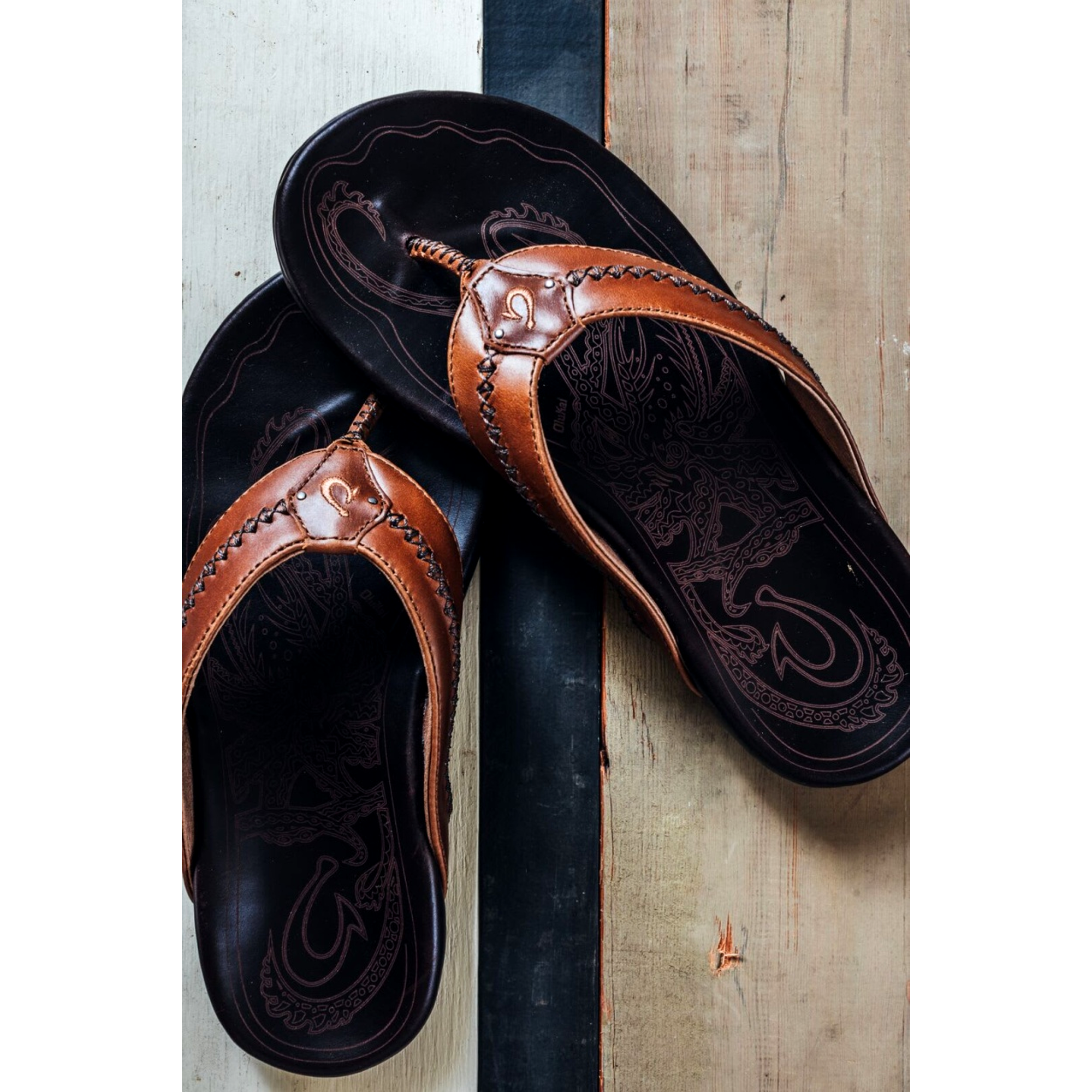 Mea Ola Men&rsquo;s Leather Beach Sandals