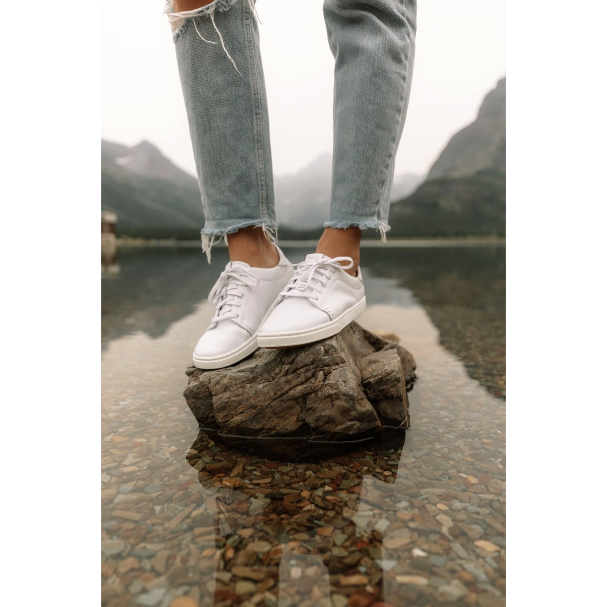 Pehuea Lī ‘Ili Women’s Leather Sneakers
