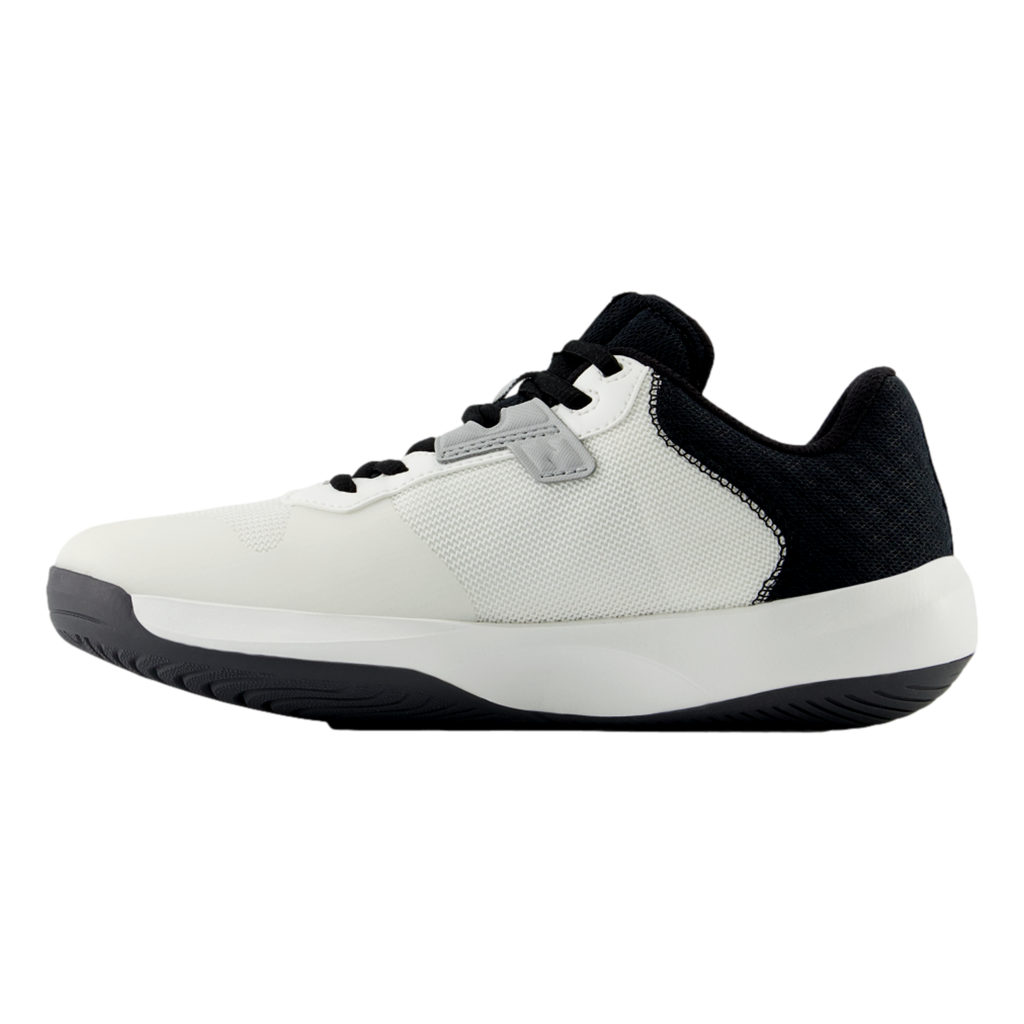 Women's 696 v6 Tennis Shoe