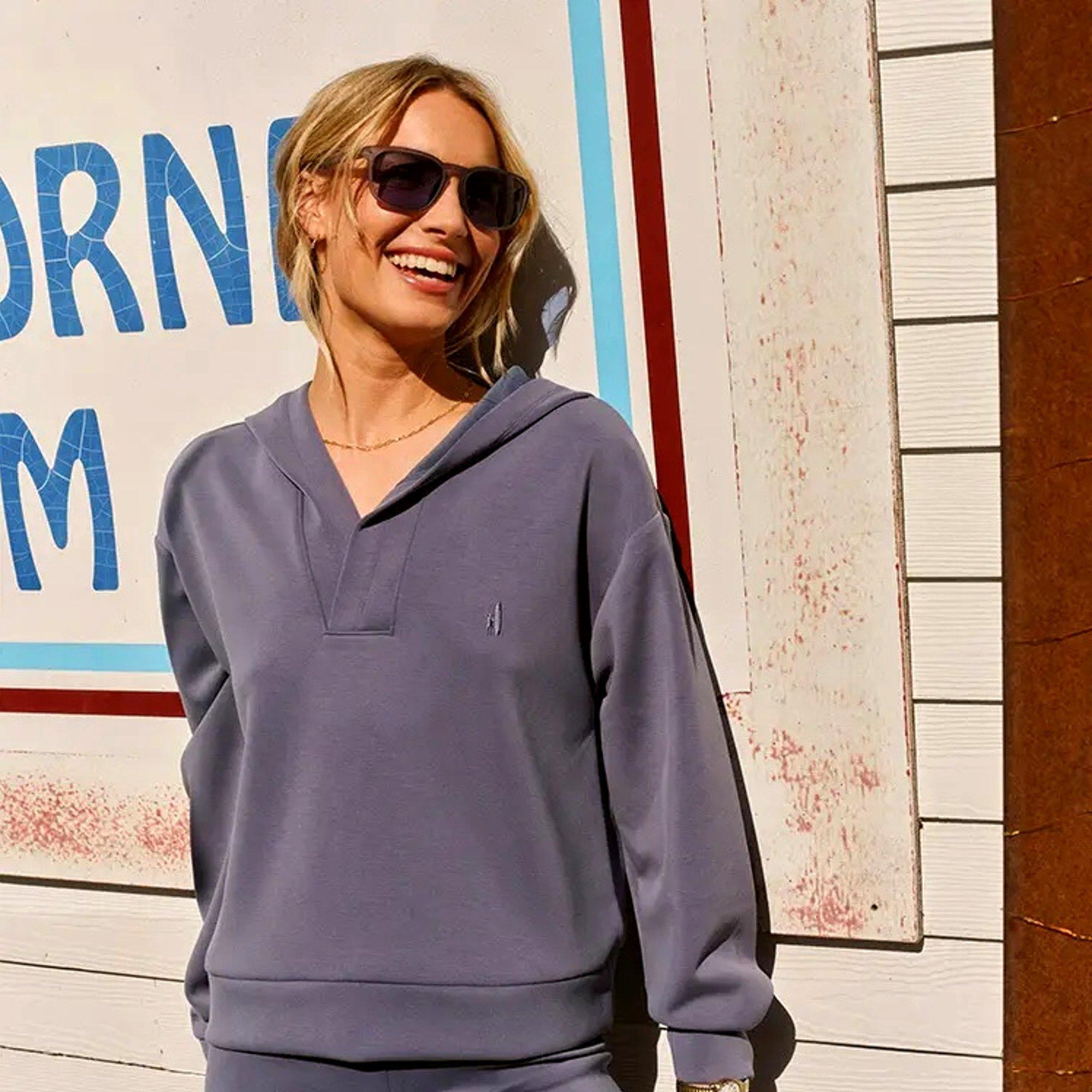 Stef Johnny Collar Lounge Women's Golf Hoodie