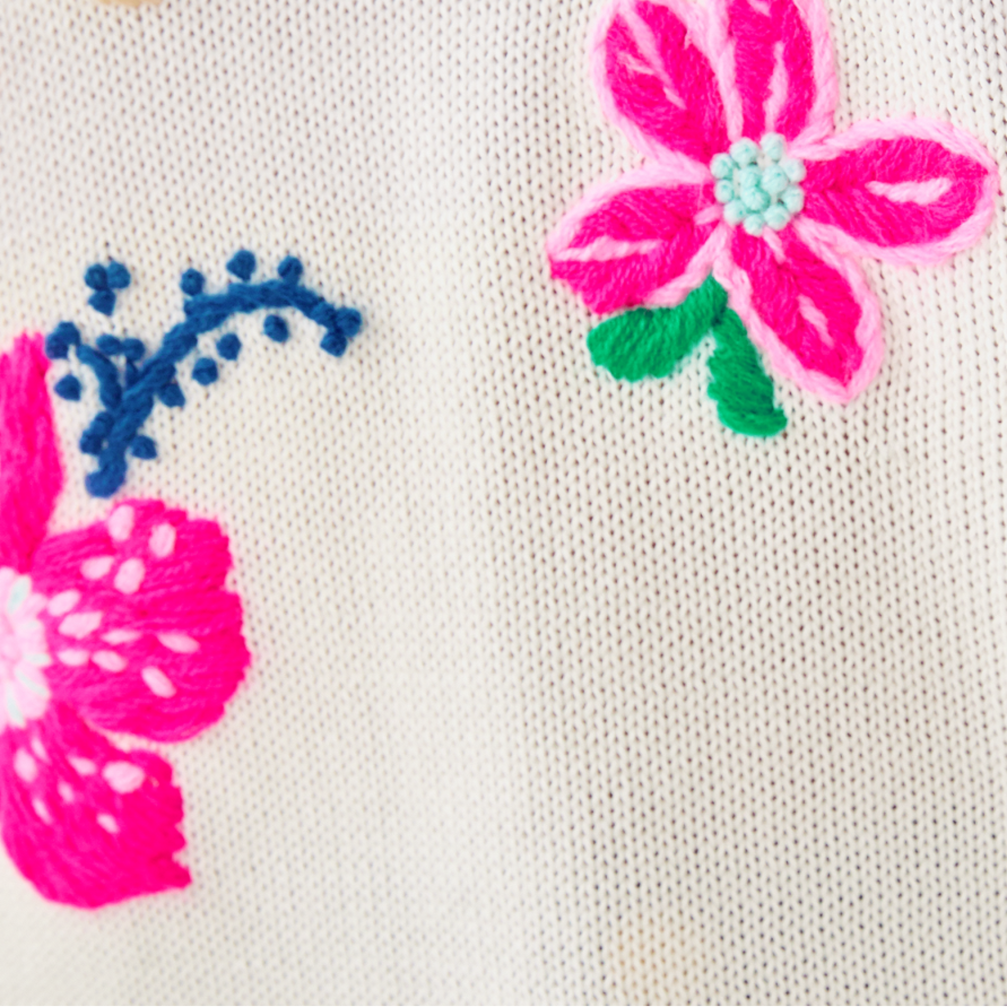 Women's Tensley V-Neck Embroidered Golf Sweater