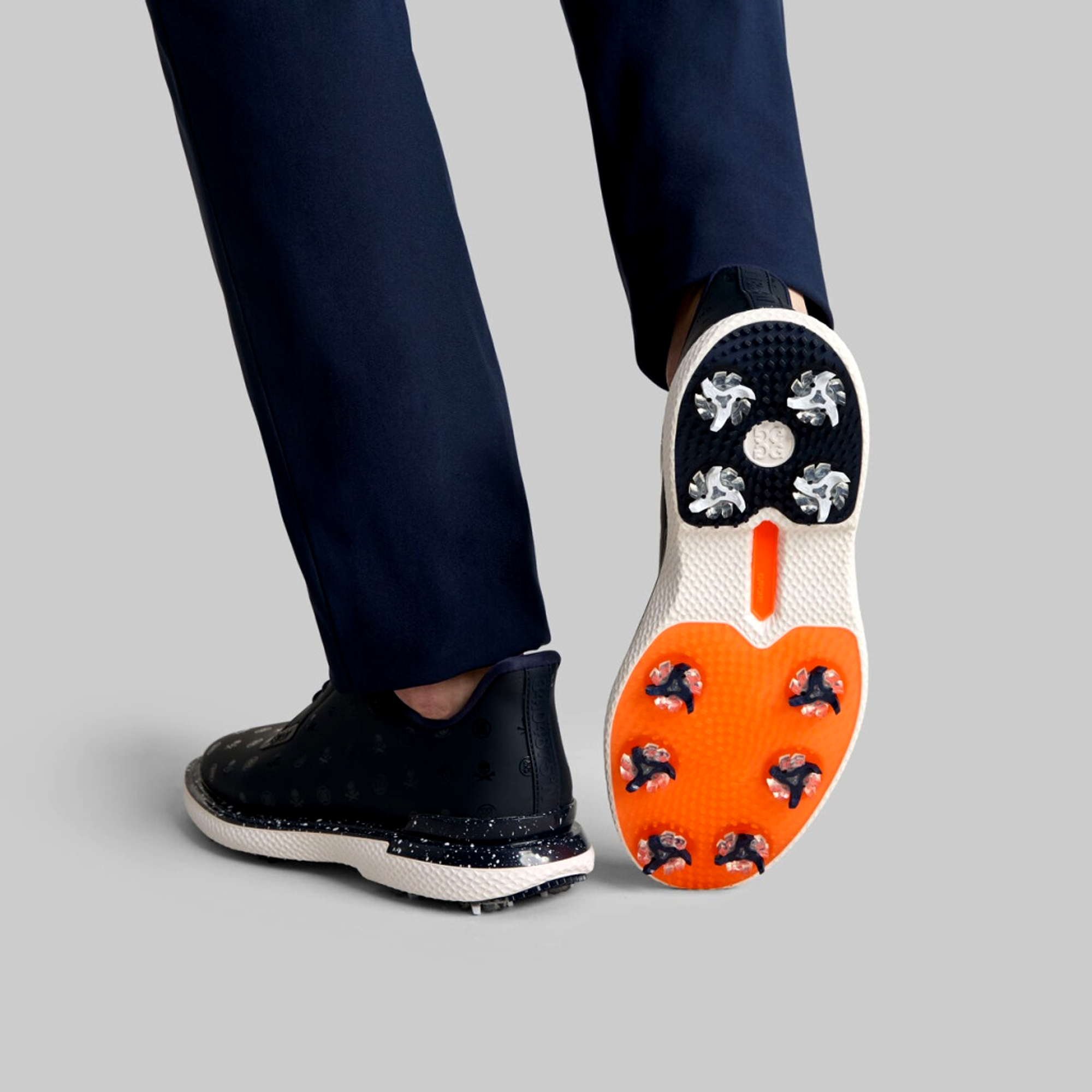 Gallivan2r G/LOCK Skull & Tees Men's Spiked Golf Shoes