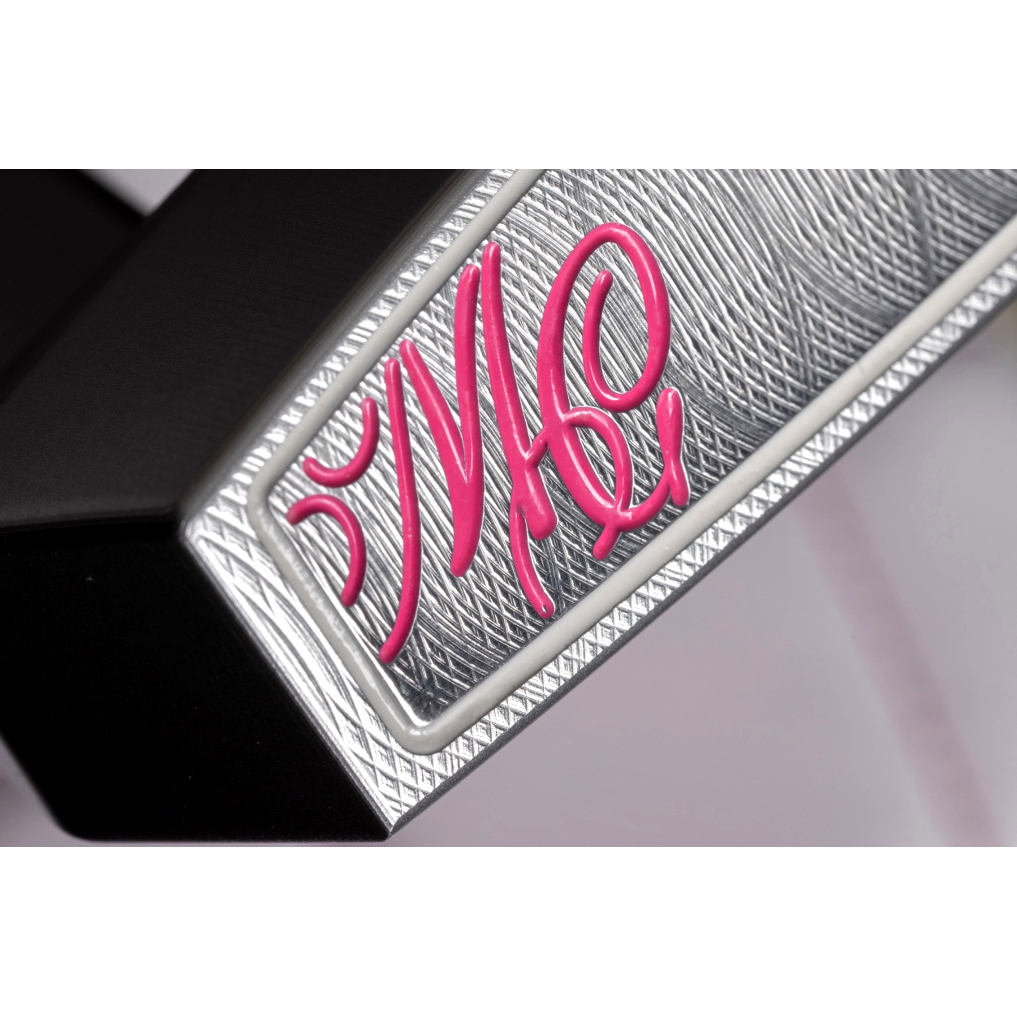 Scotty Cameron 2025 My Girl Limited Pink & Pearls Putter