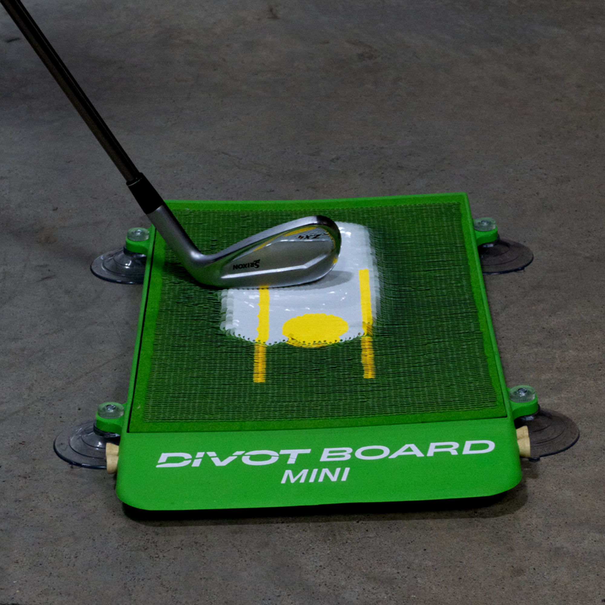 Divot Board Mini Golf Training Aid