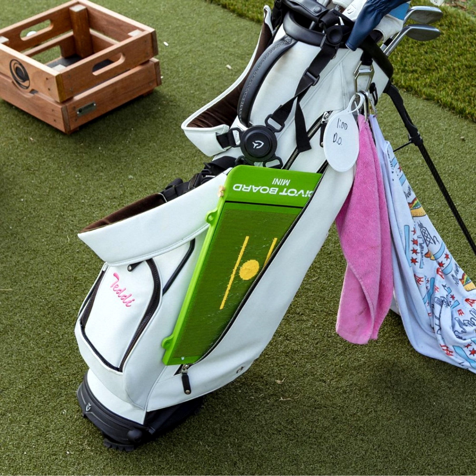 Divot Board Mini Golf Training Aid