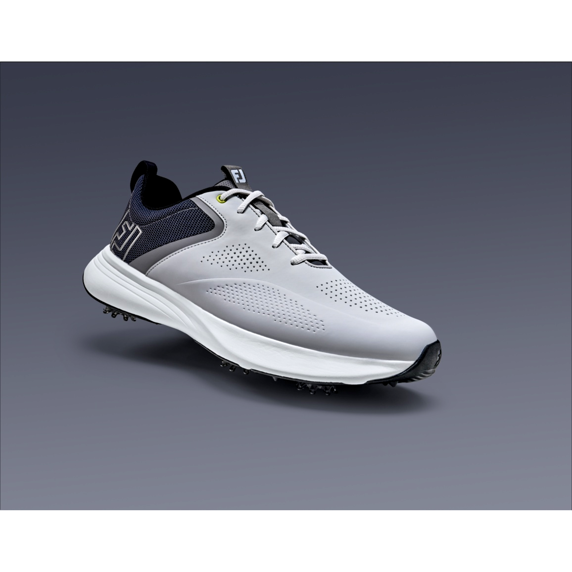 Qualifier Men's Spiked Golf Shoes
