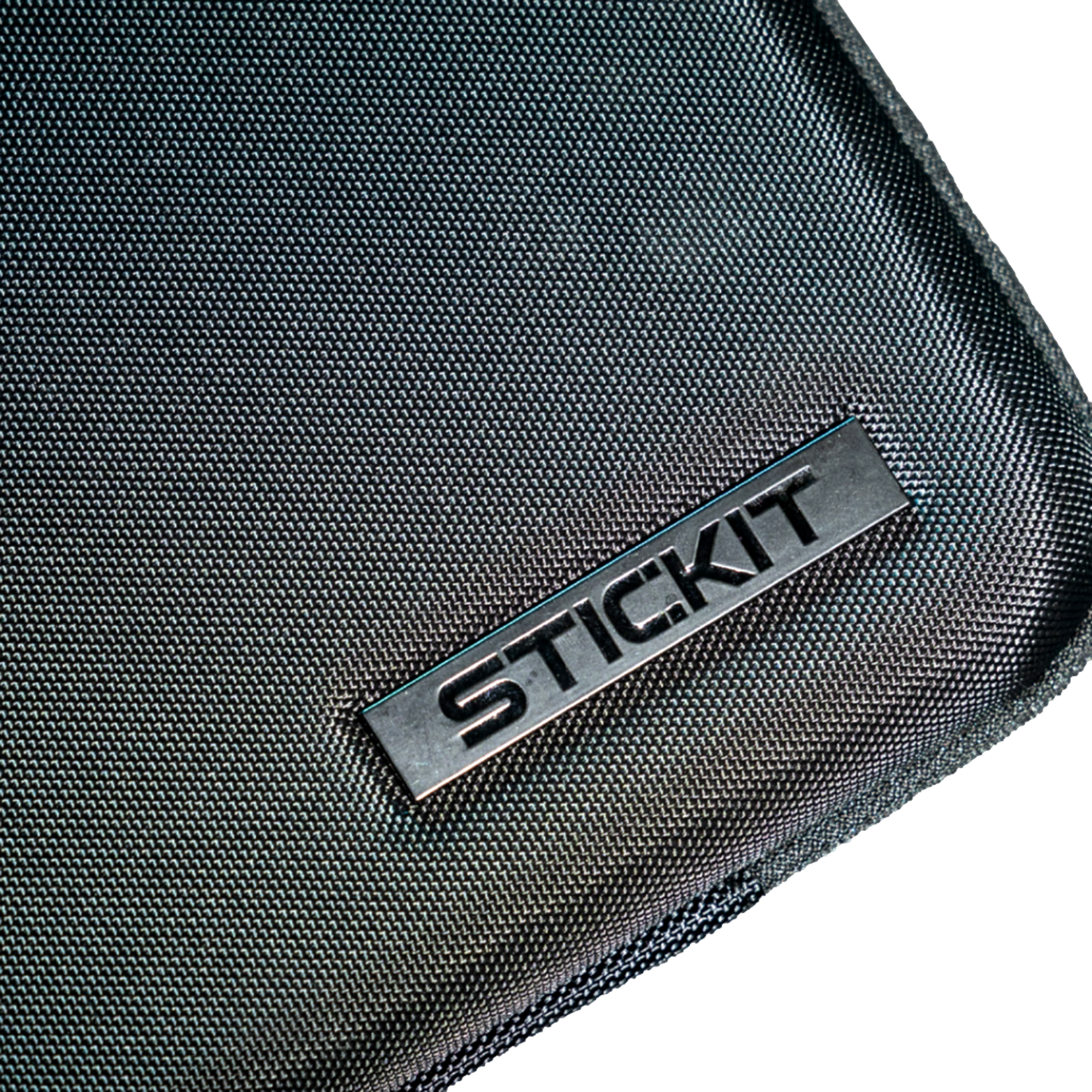 Magnetic Club Traveler Case