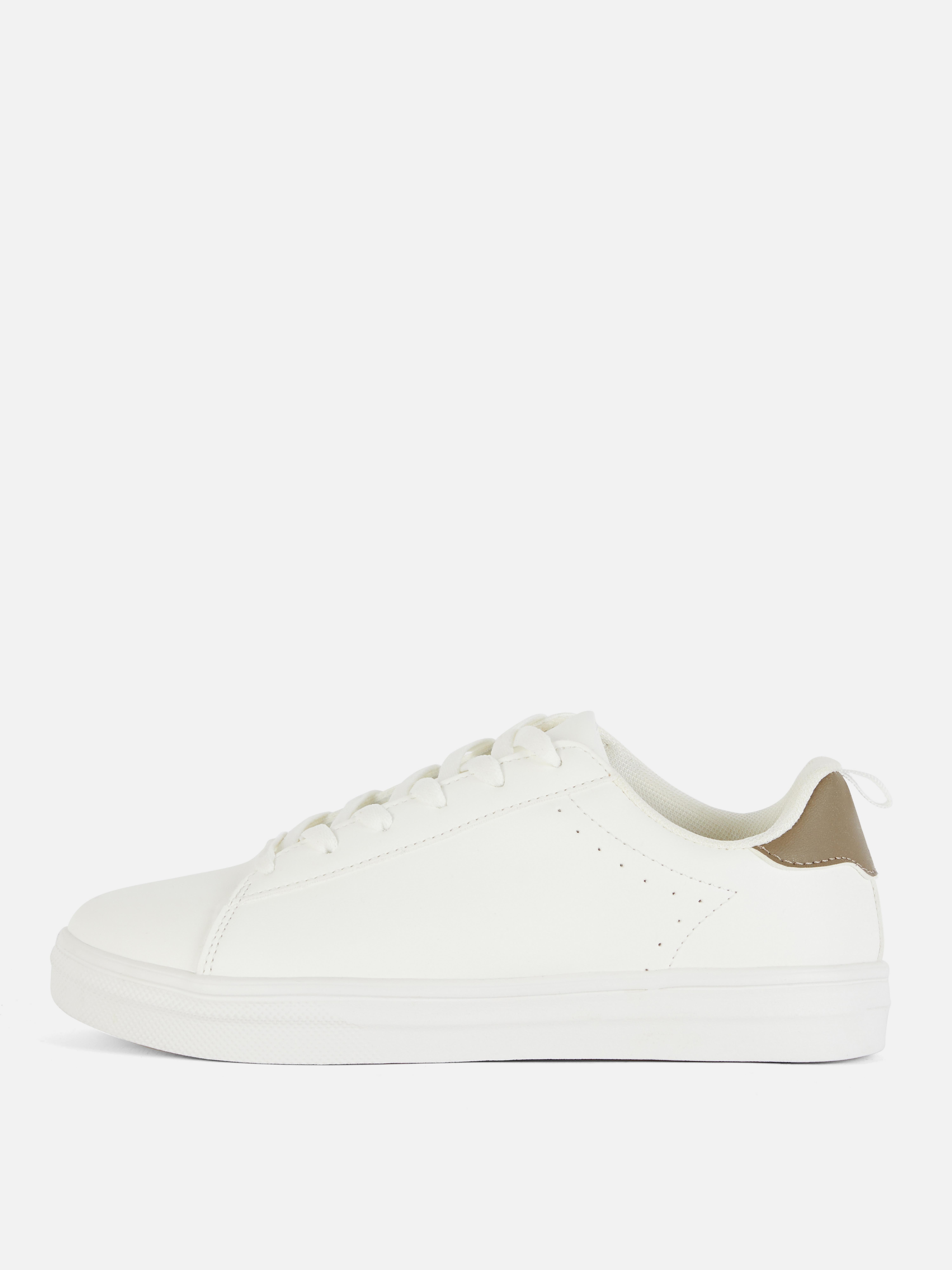 Buty sportowe z niską cholewką