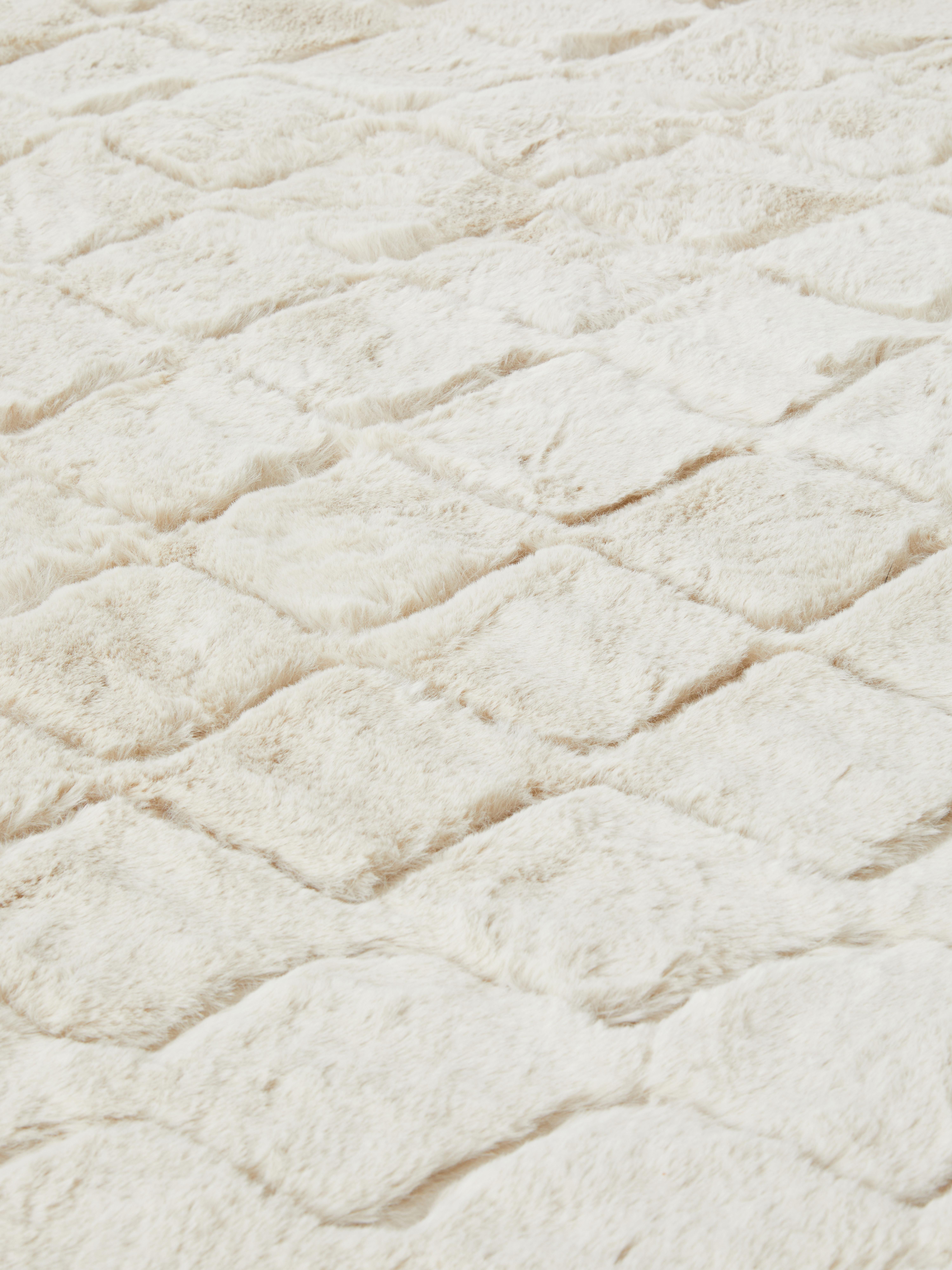 Faux Fur Diamond Rug