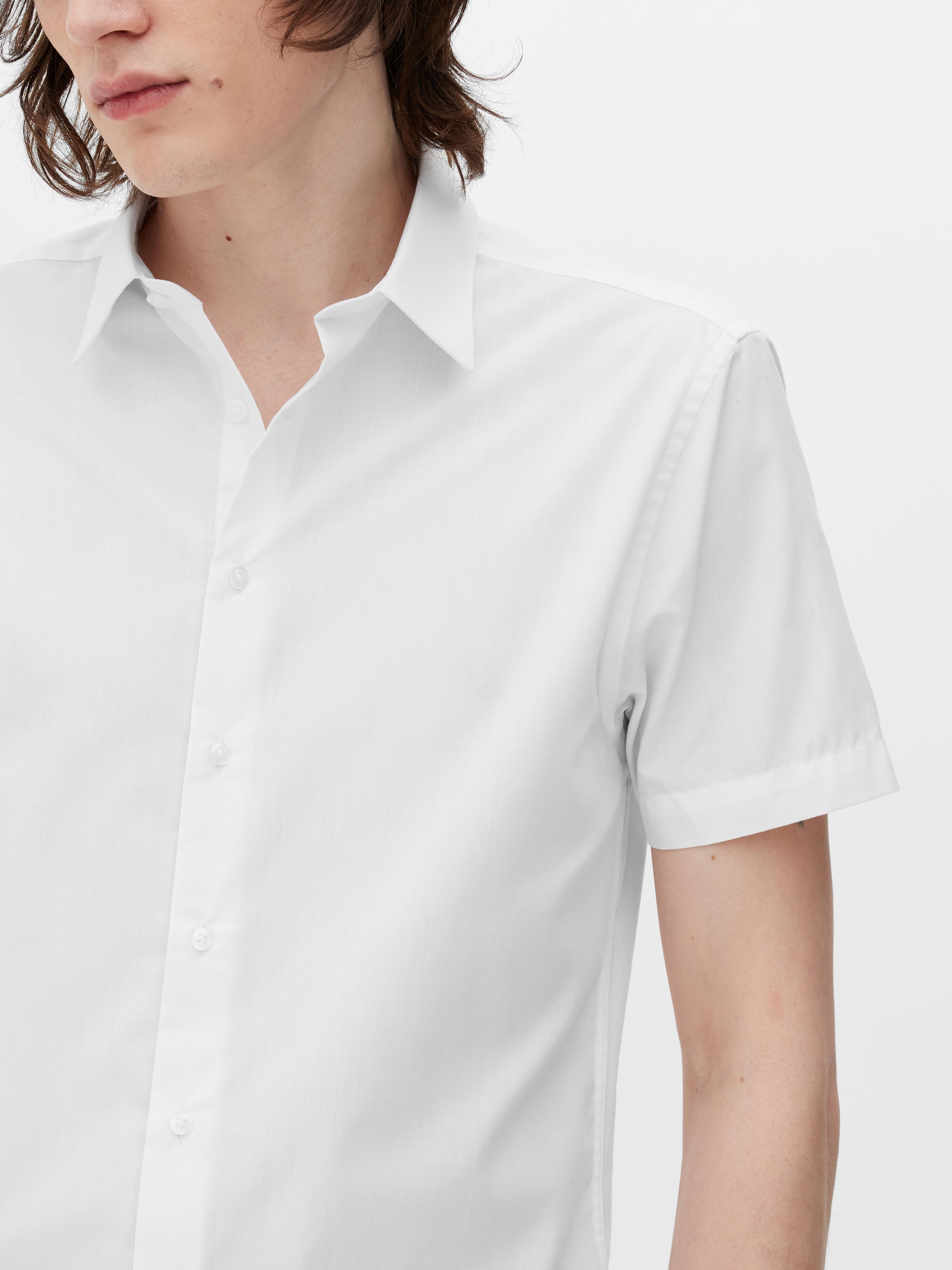 Short Sleeve Slim Fit Shirt | Primark