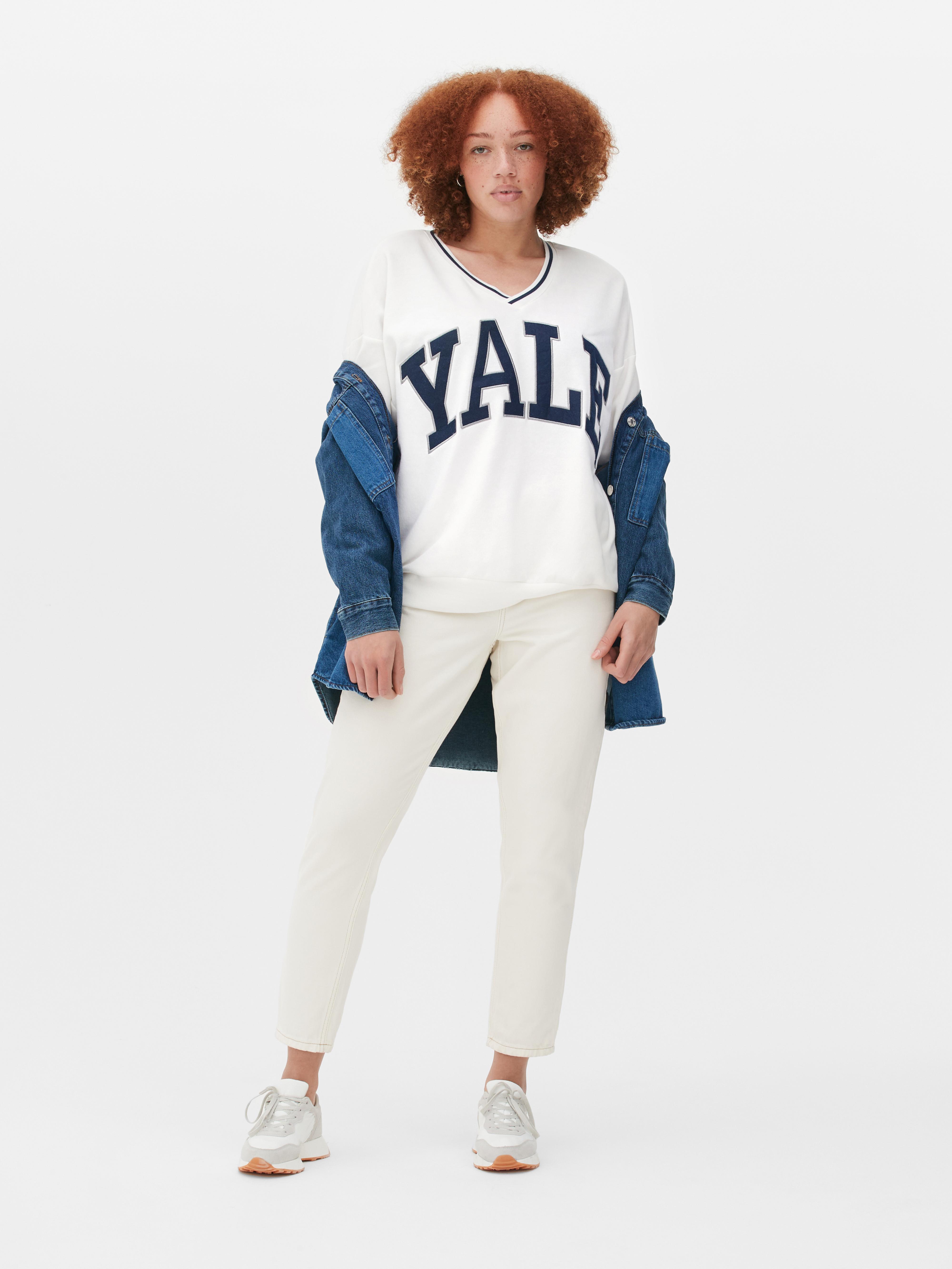 Yale V-neck Sweater