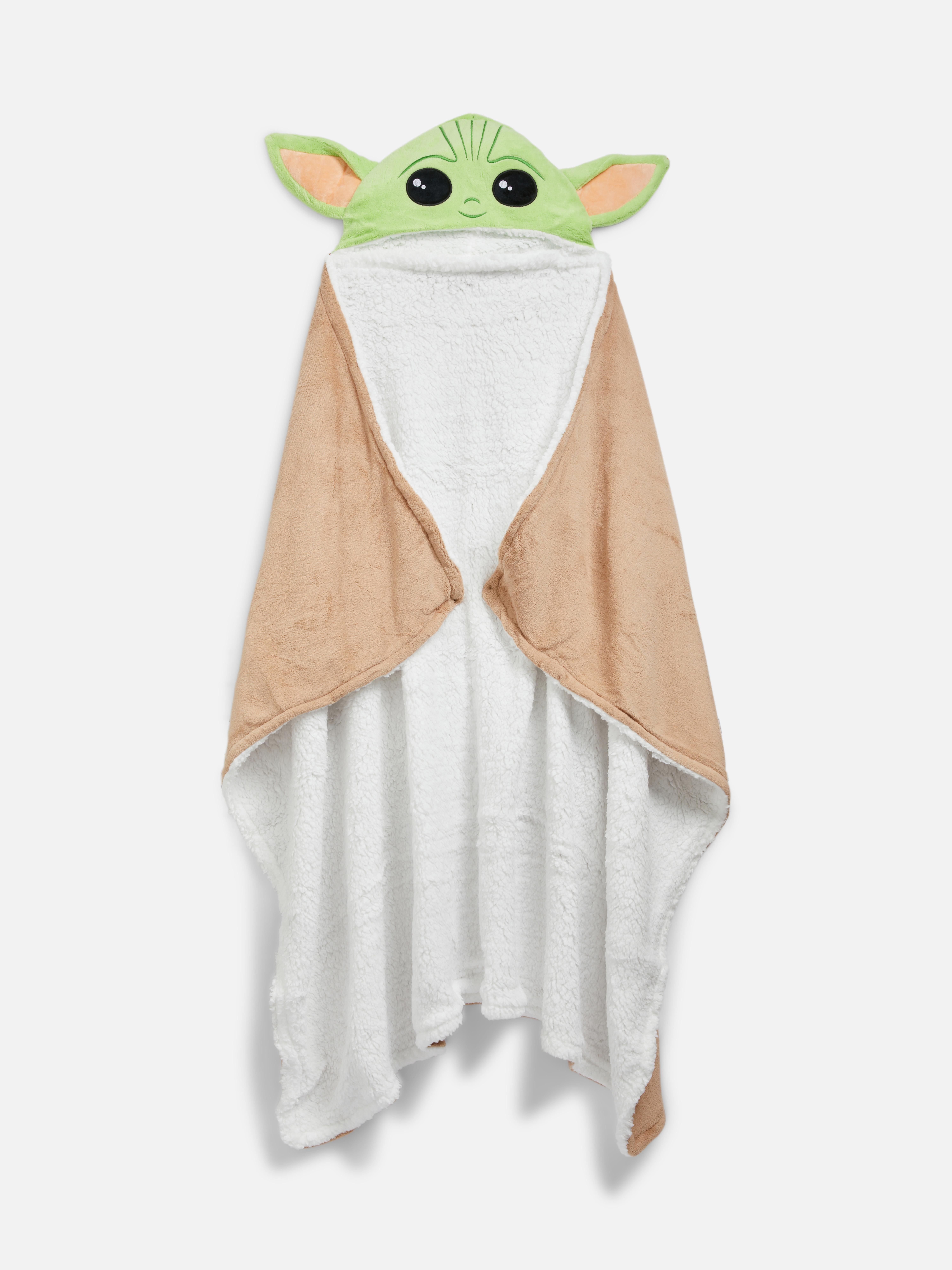 Star Wars Baby Yoda Hooded Throw