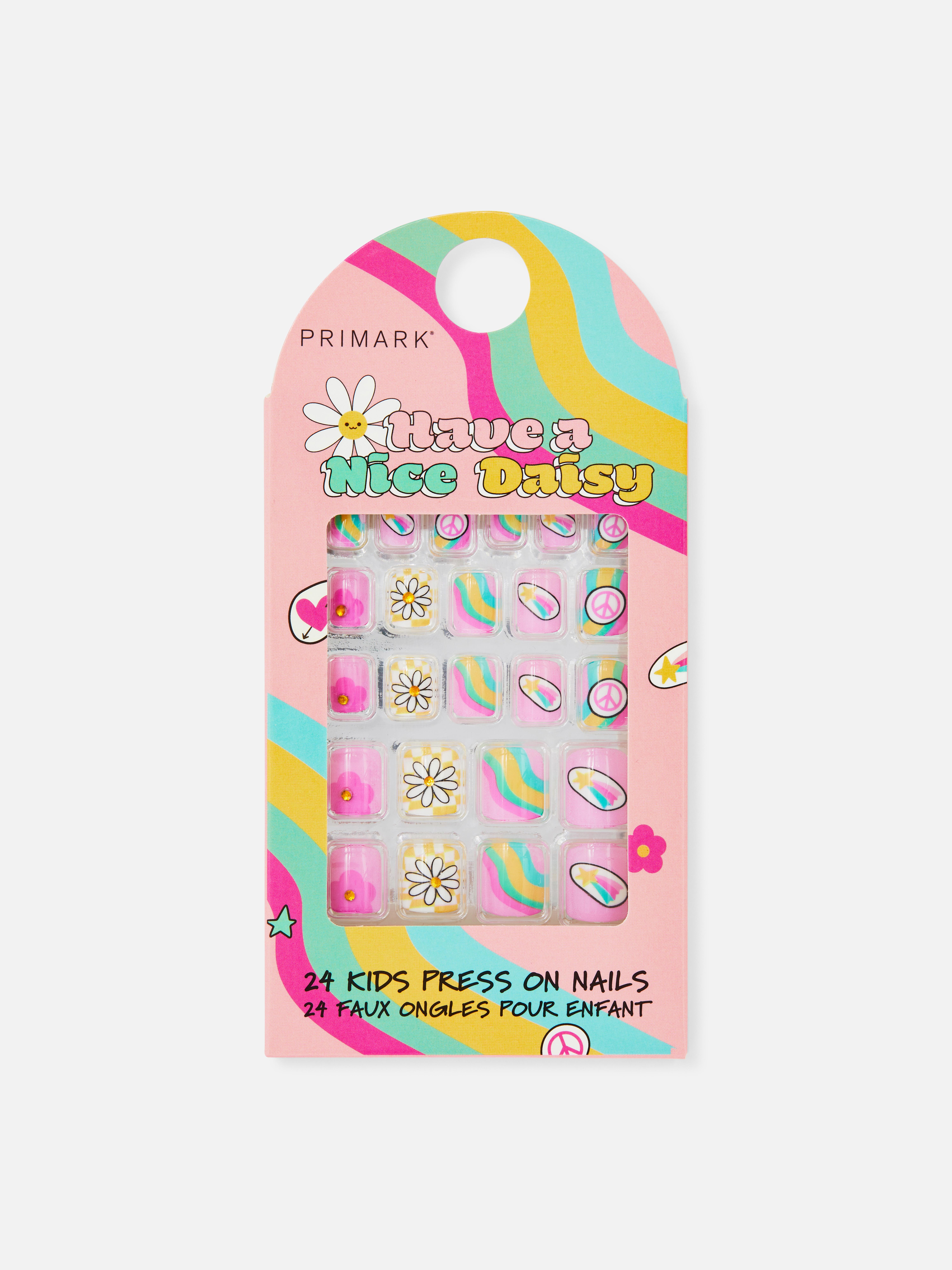 24pk Daisy Press On False Nails