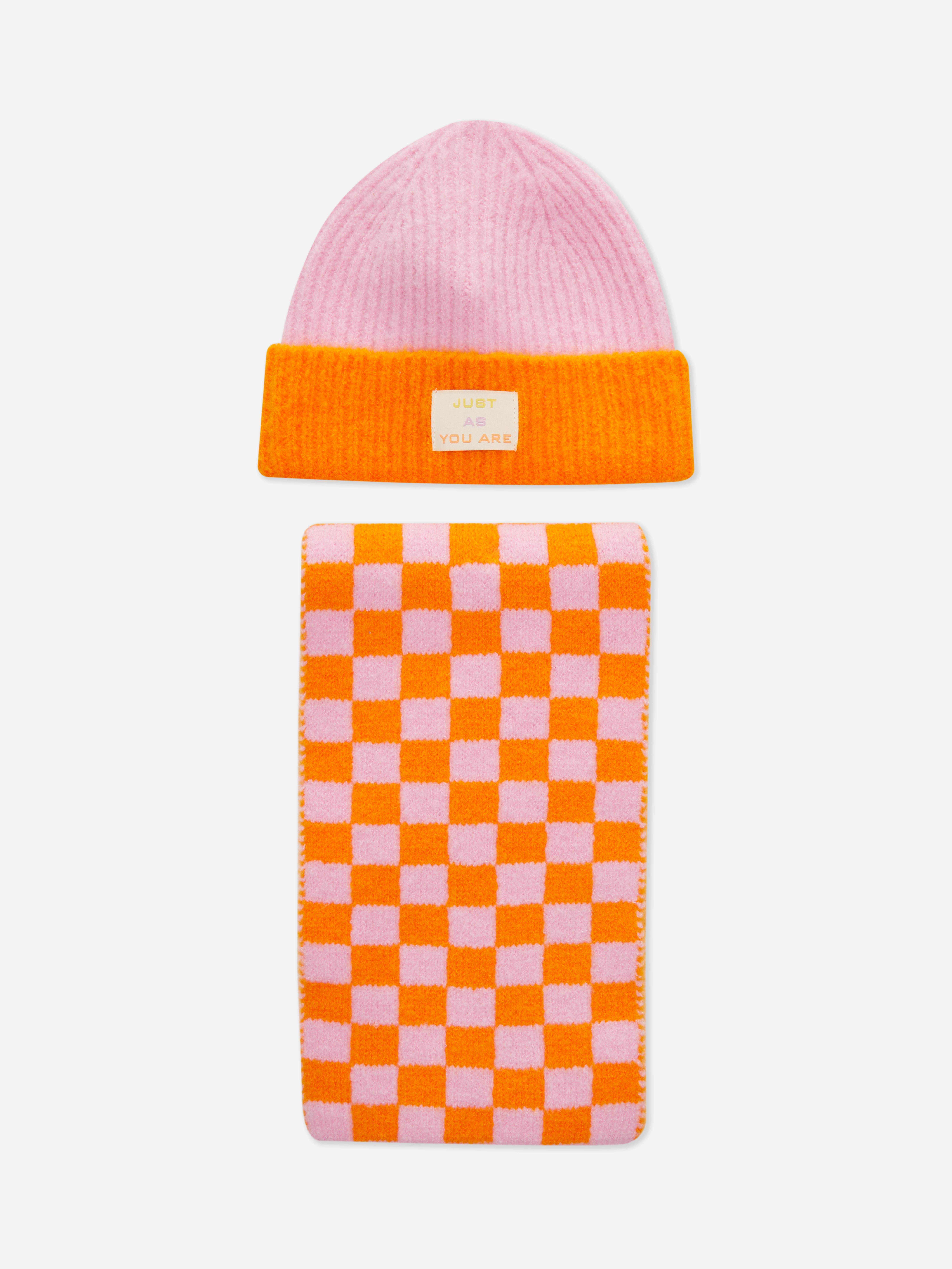 Checkerboard Knitted Hat & Scarf Set