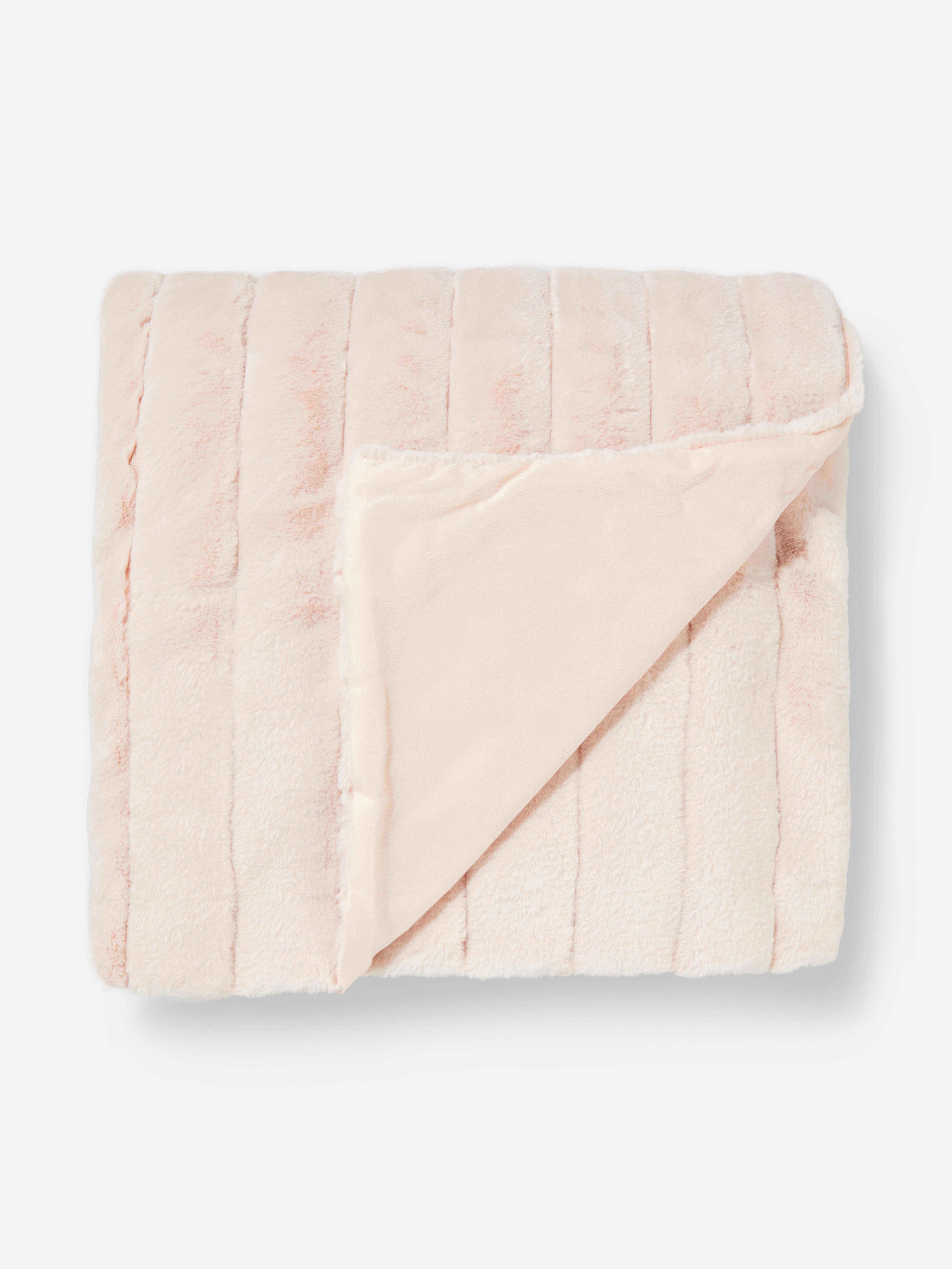 Large Soft Ribbed Throw Primark