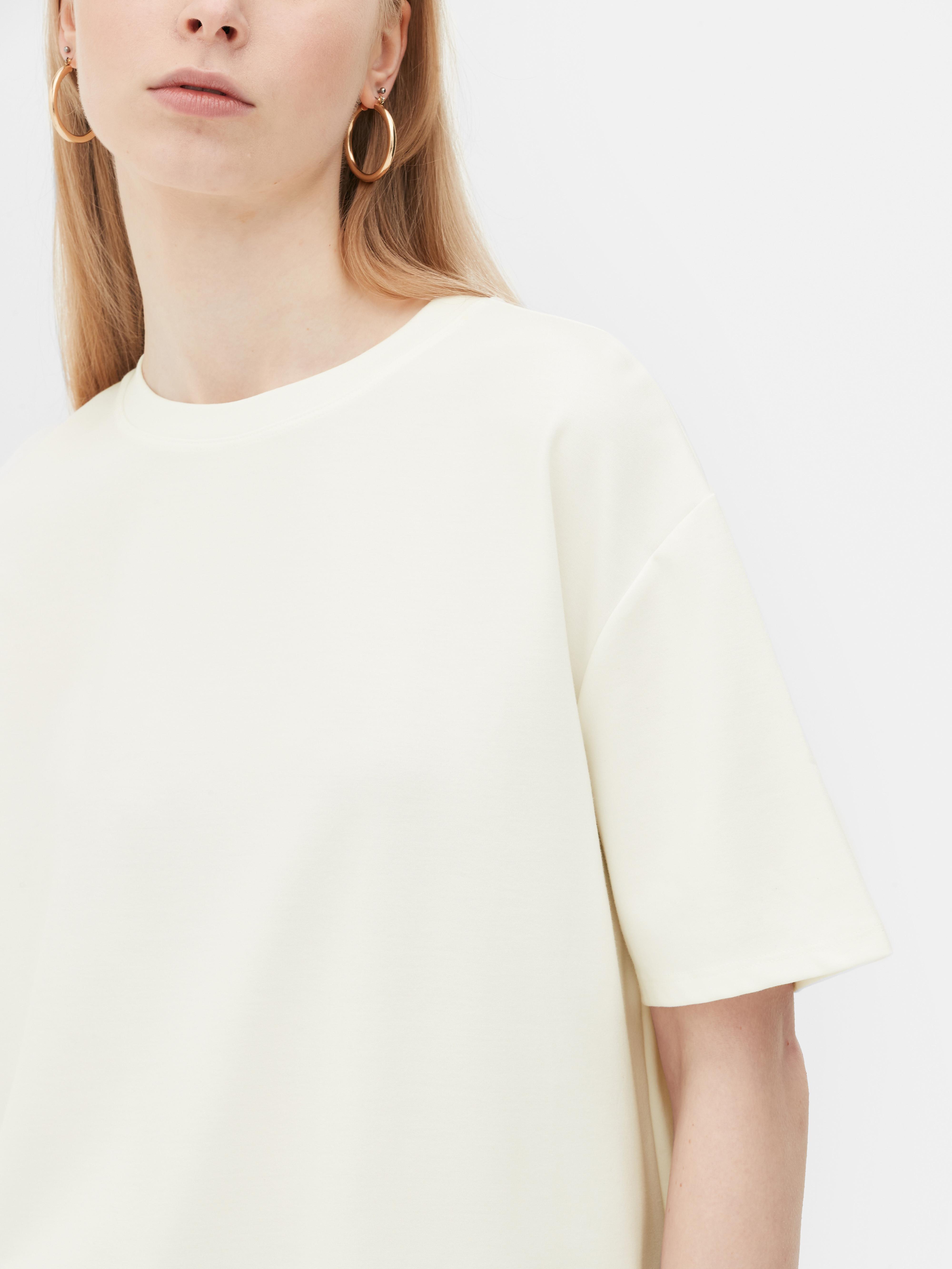 Oversize Essential-T-Shirt