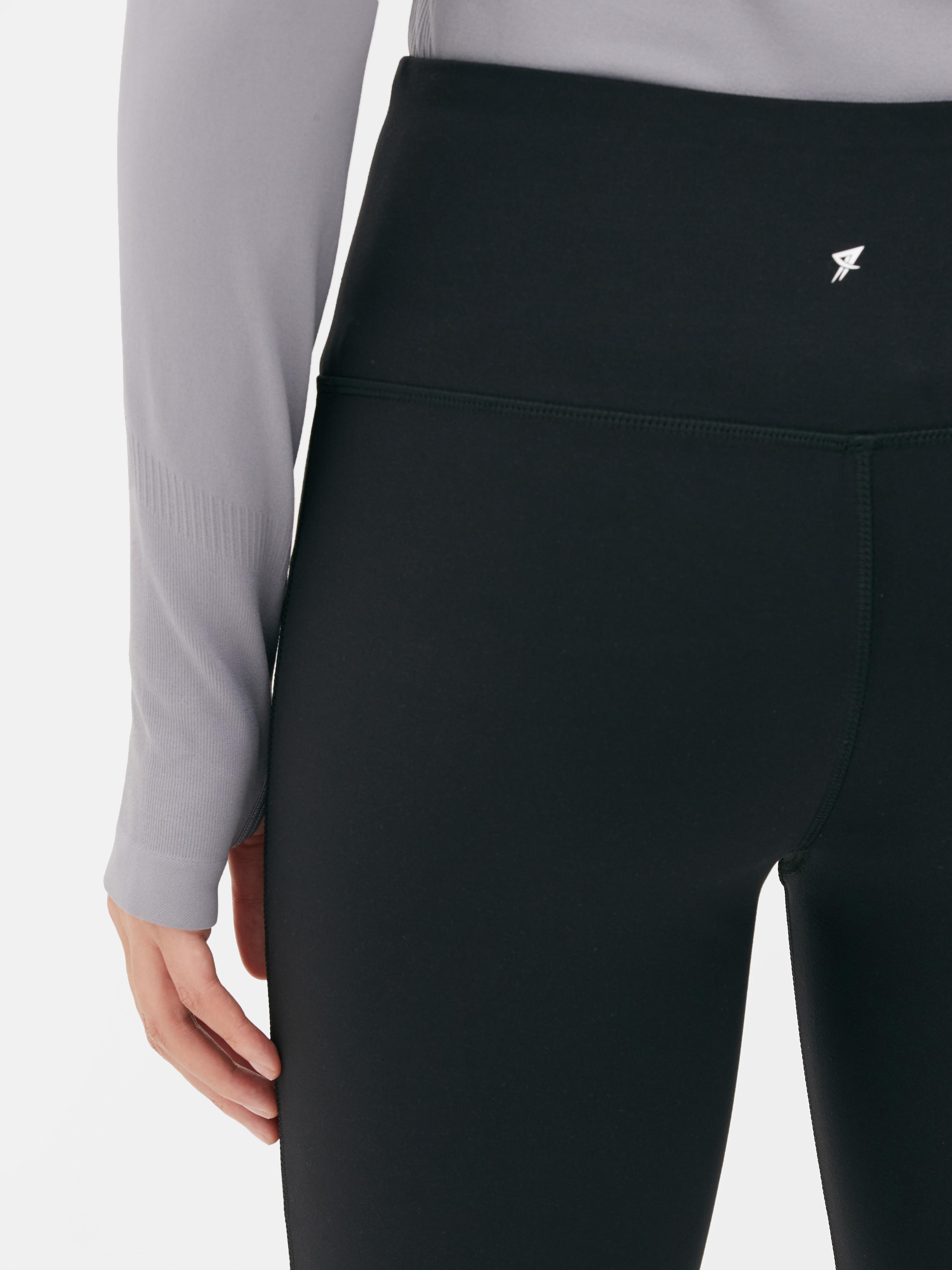 Performance Flared Yoga Leggings