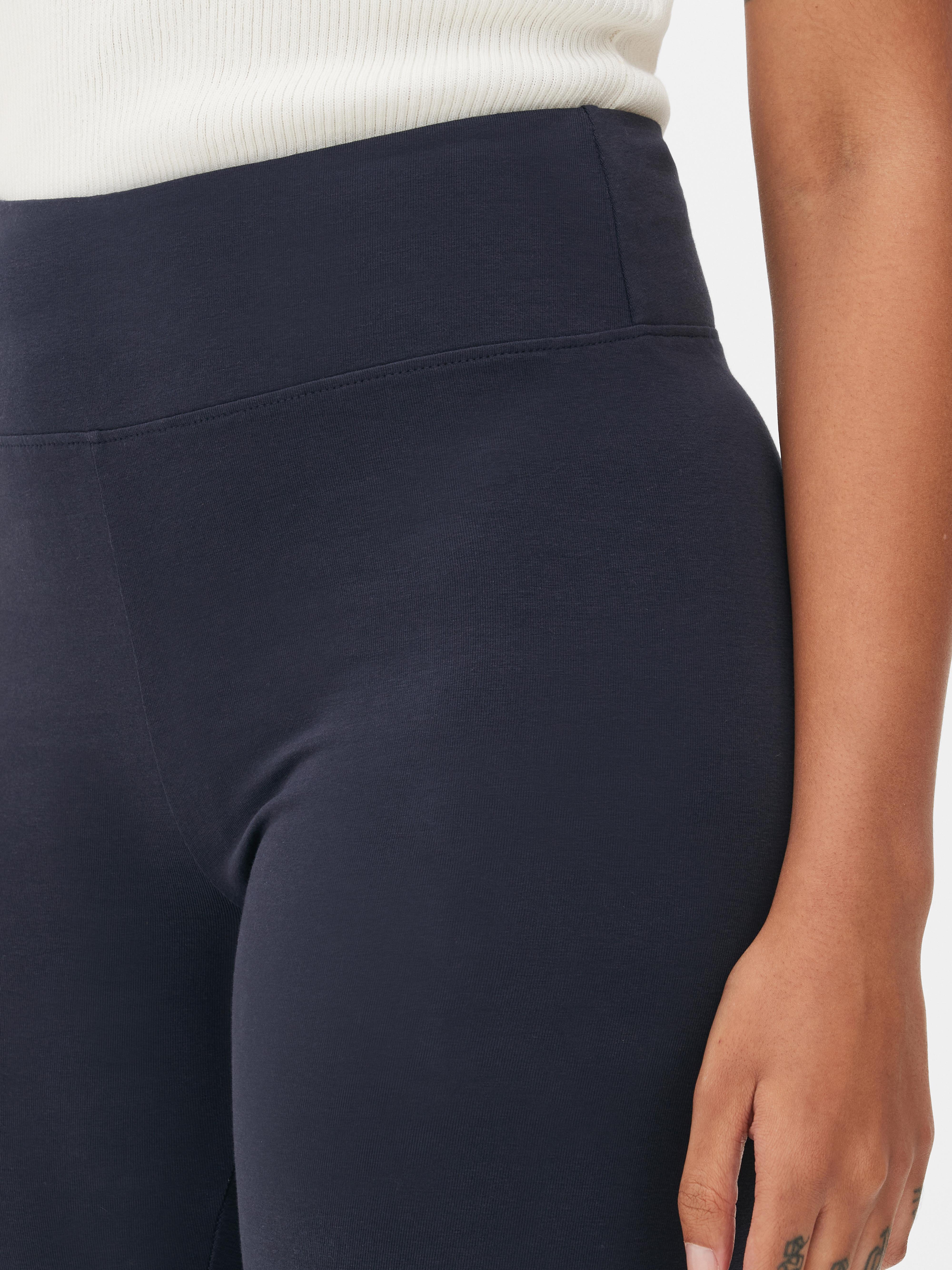 Calça Legging Básica Preta Primark Veste P ou 36/38 - Brechó Vegano: Causa  Animal e Moda Sustentável