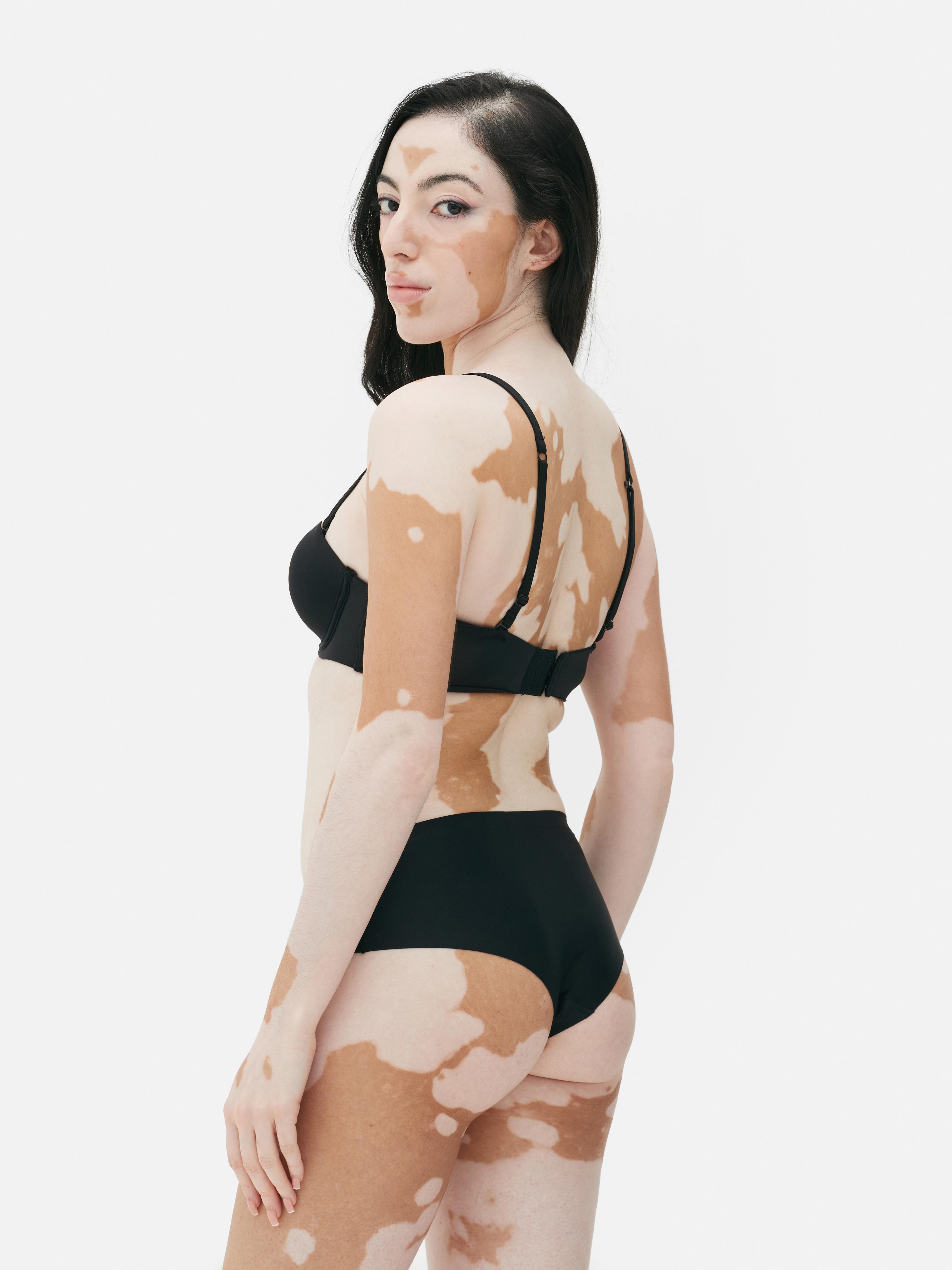Multiway Strapless Bra With Racerback Clip
