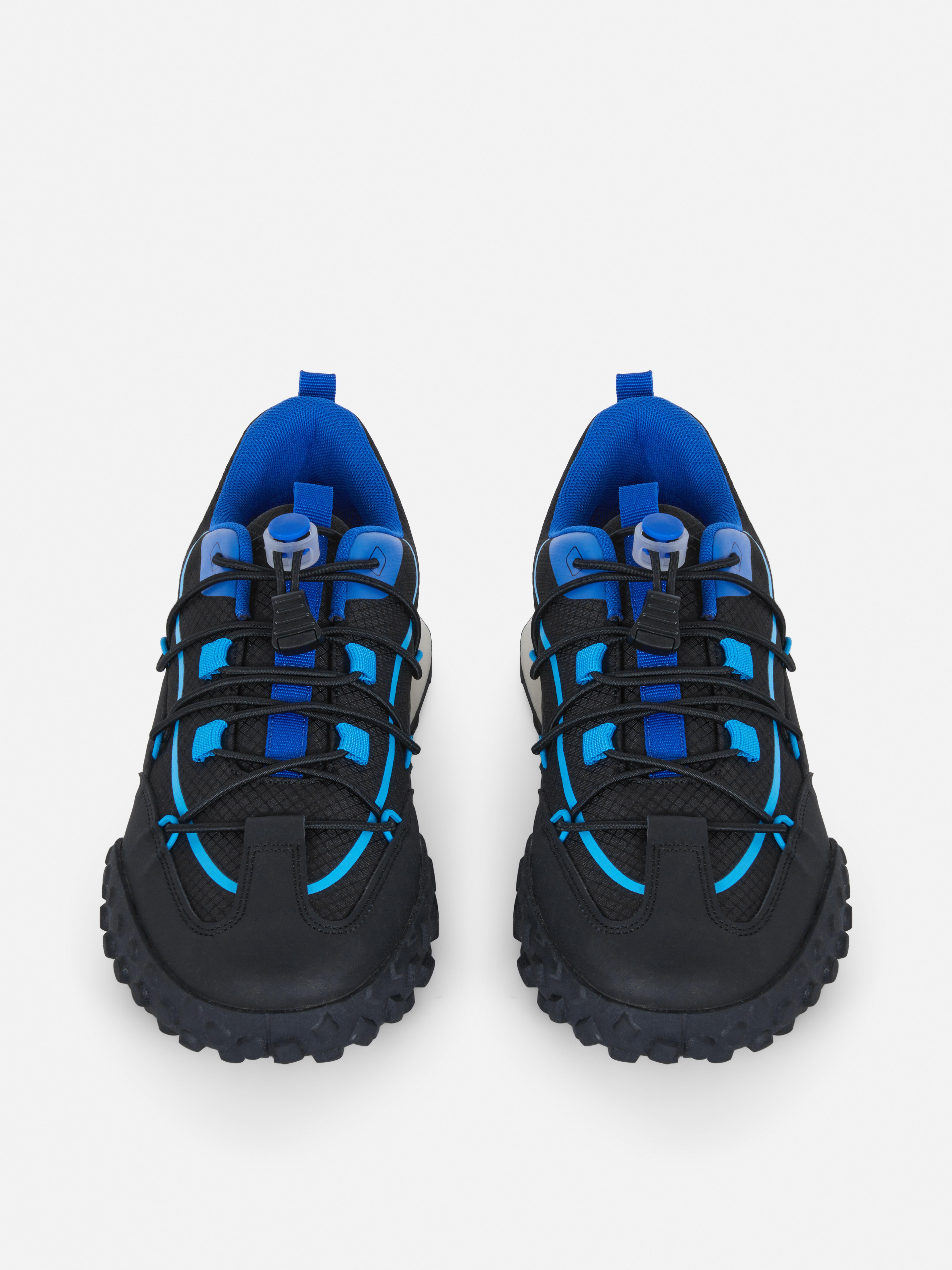 Low-Top Toggle Trainers