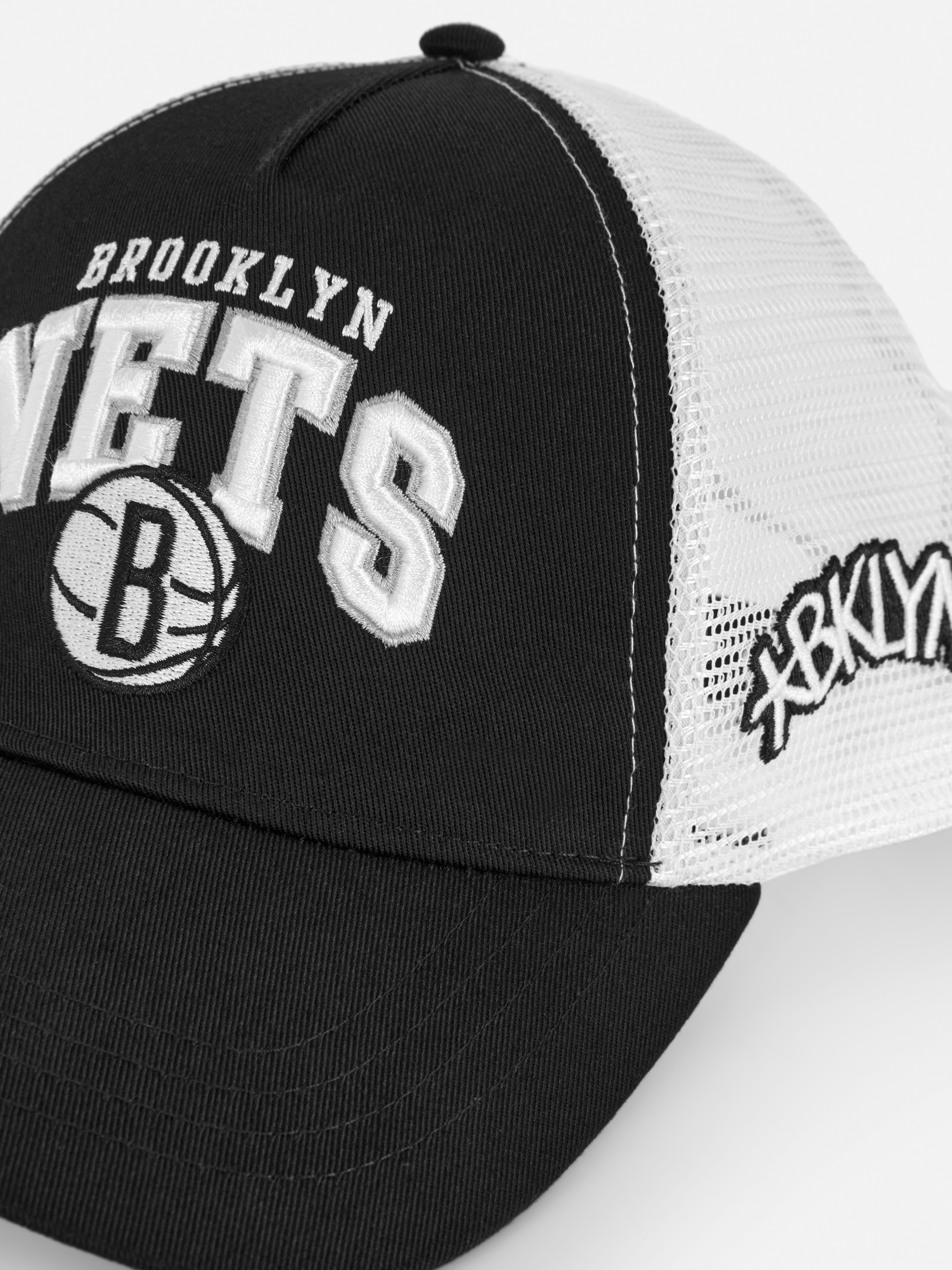NBA Brooklyn Nets Trucker Cap