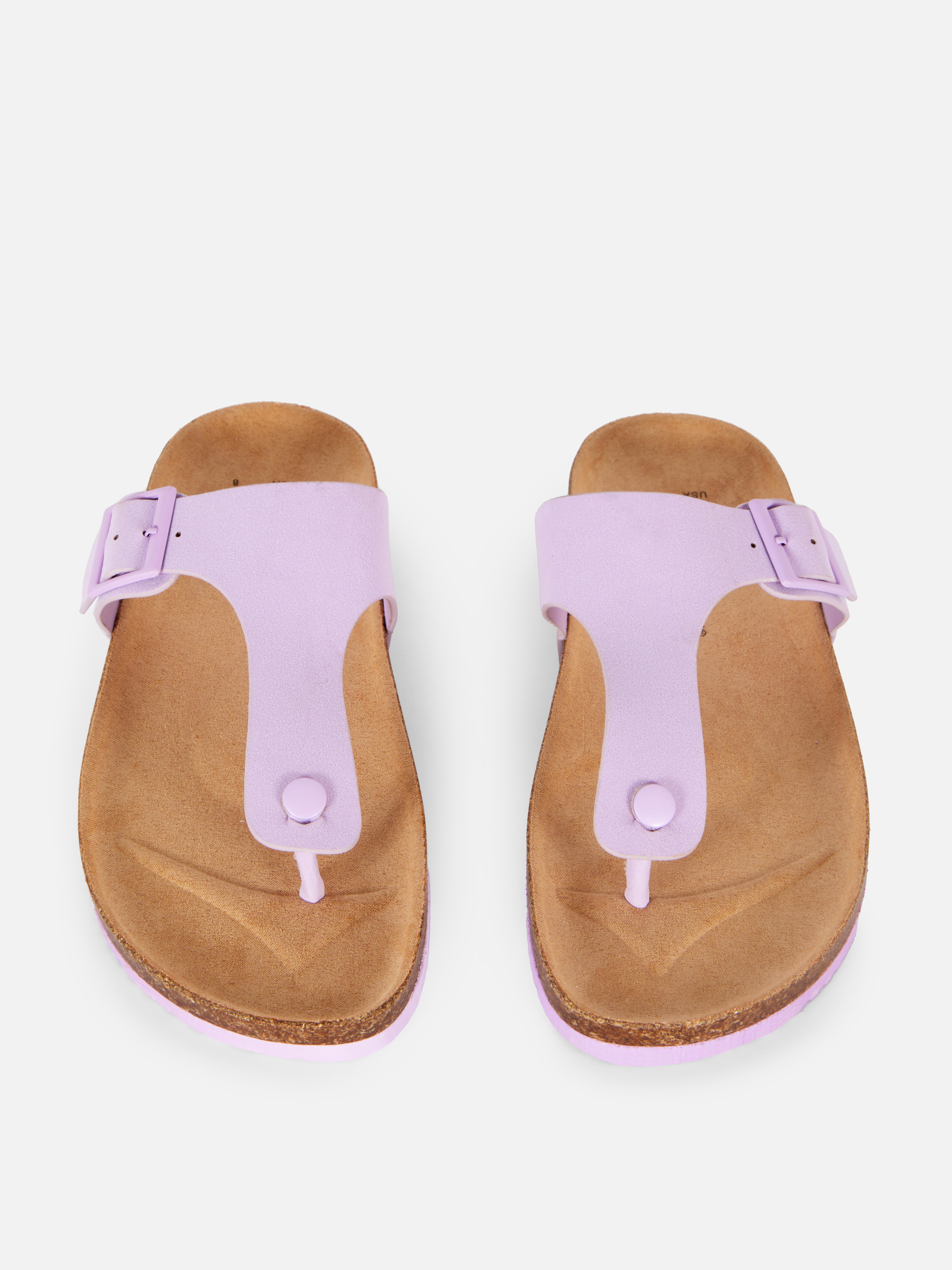 Sandalen met teenriempje en voetbed