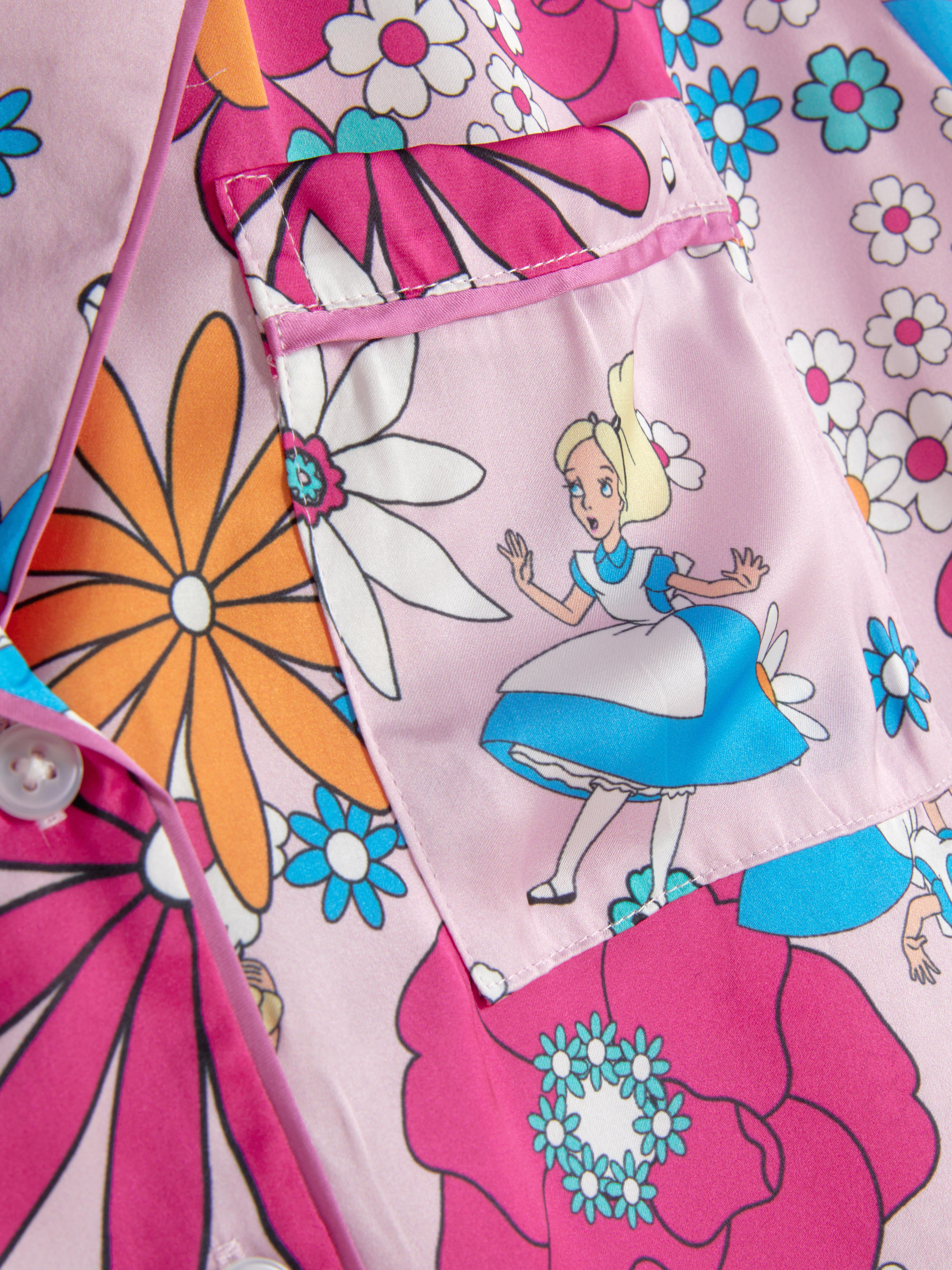 Bij zonsopgang beheerder De gasten Disney's Alice in Wonderland Satin Pyjama Shirt | Penneys
