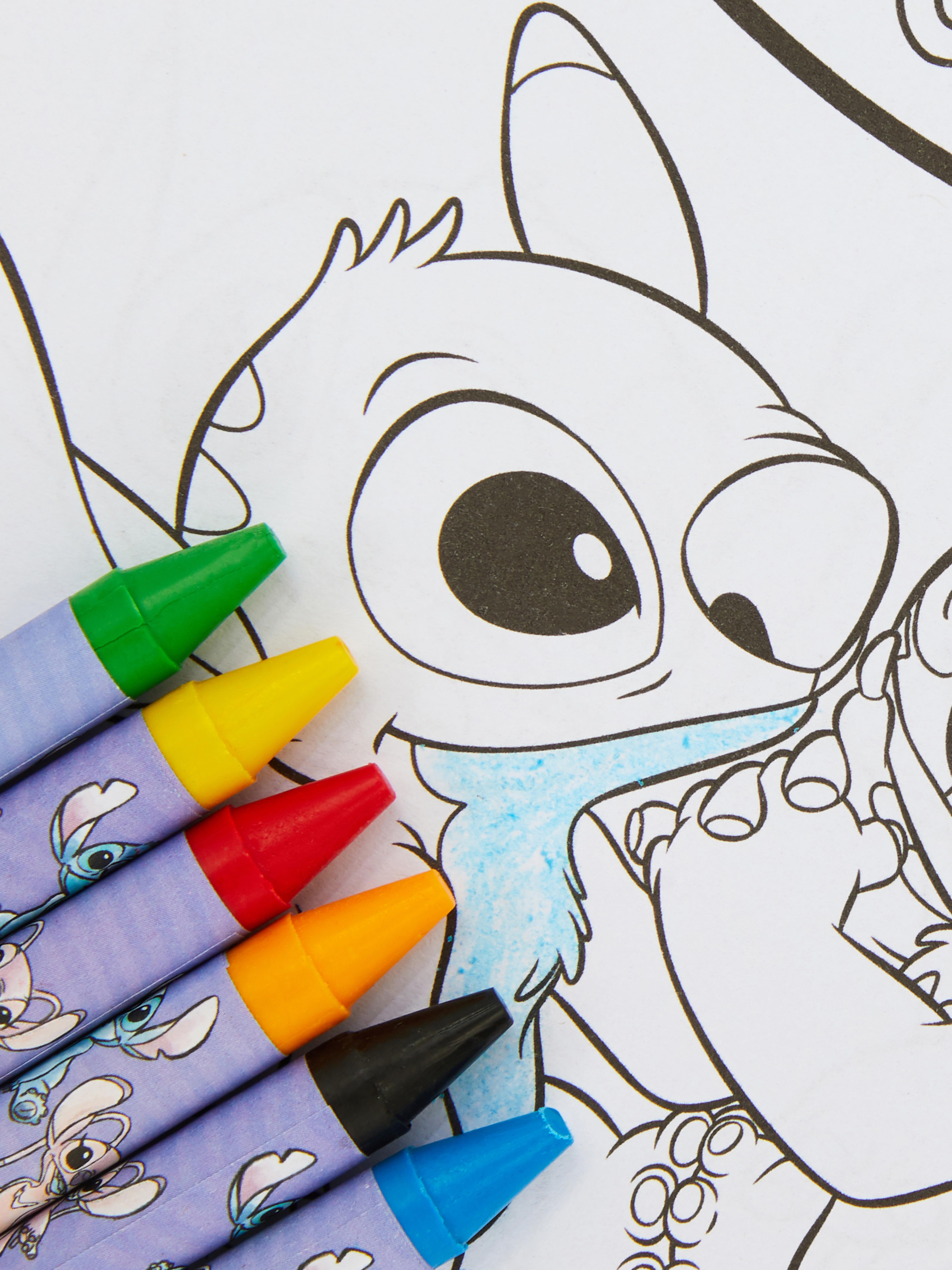 Disney’s Lilo & Stitch Carry Along Colouring Set