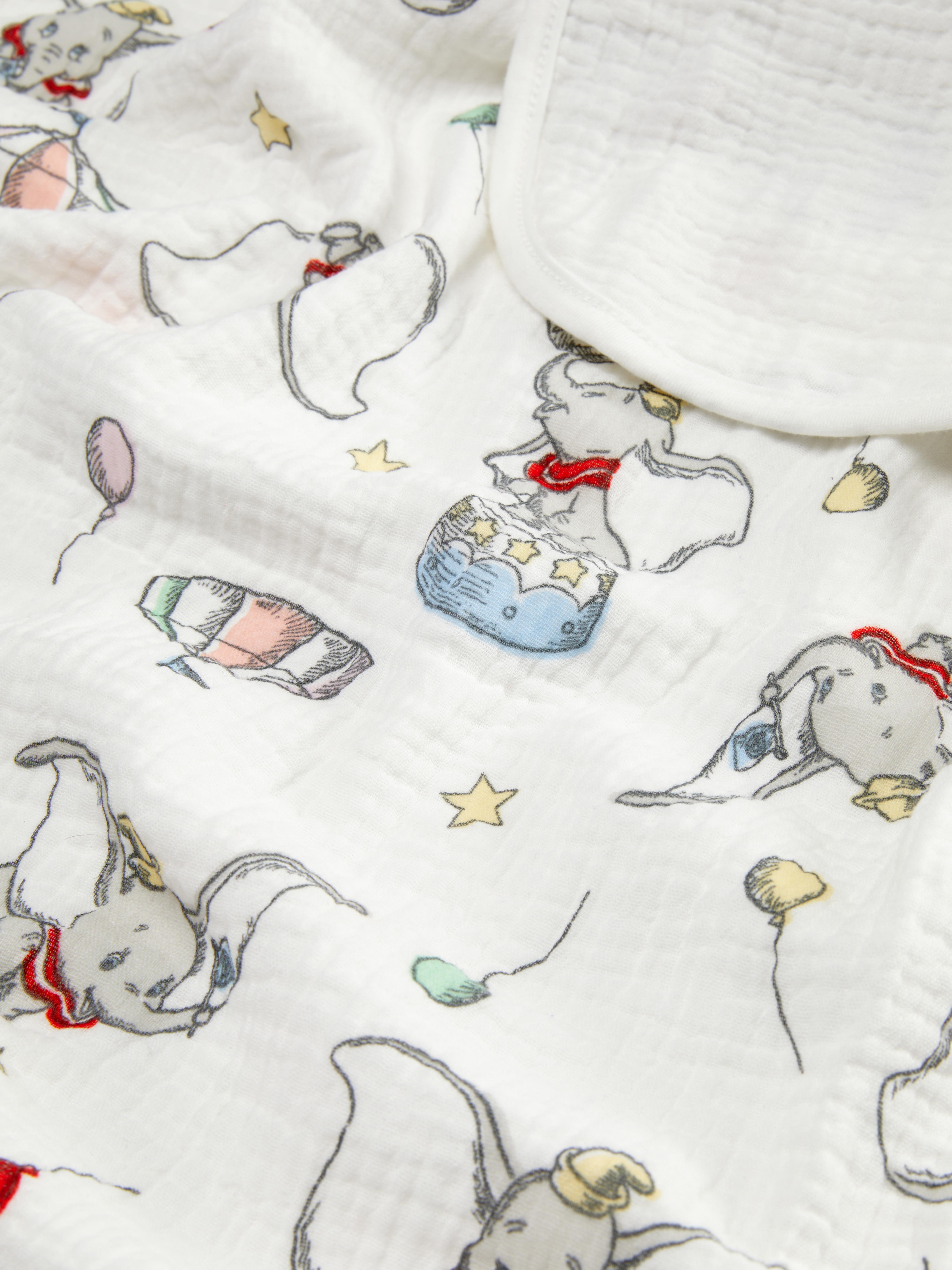 Disney's Dumbo Muslin Blanket | Primark