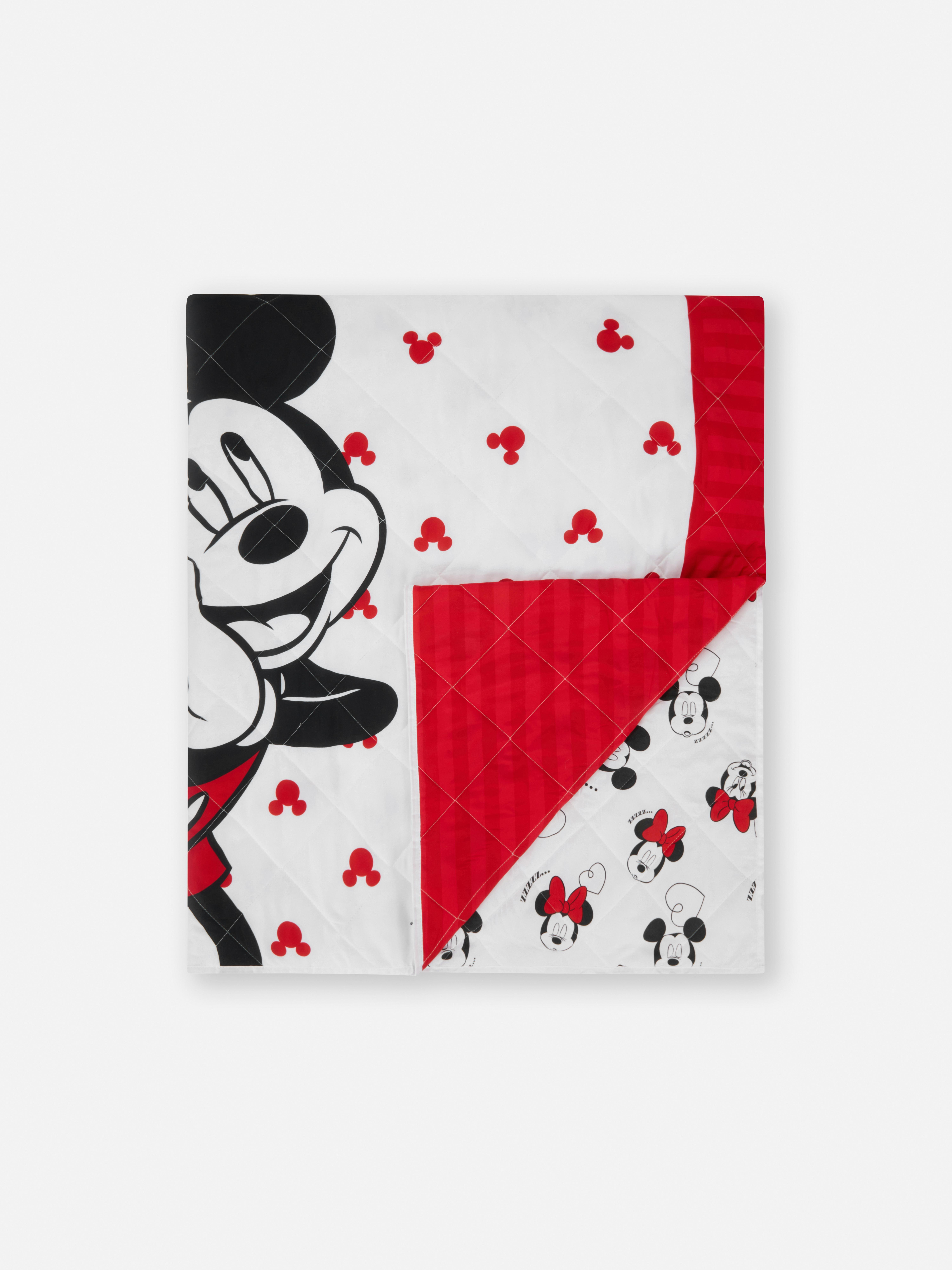 Red Disney’s Mickey and Minnie Mouse Queen Quilt Set
