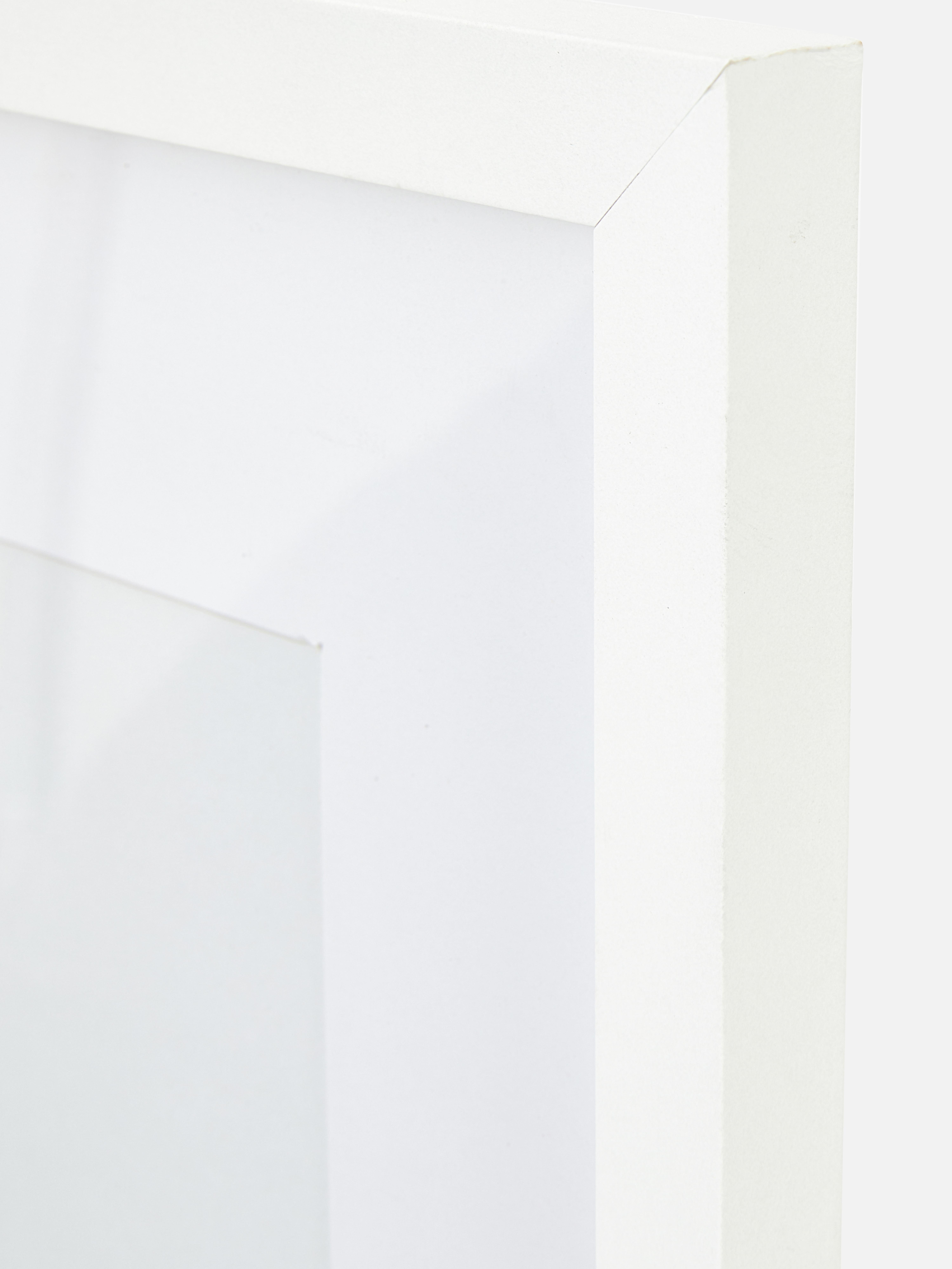 Essential Photo Frame 50 x 70cm