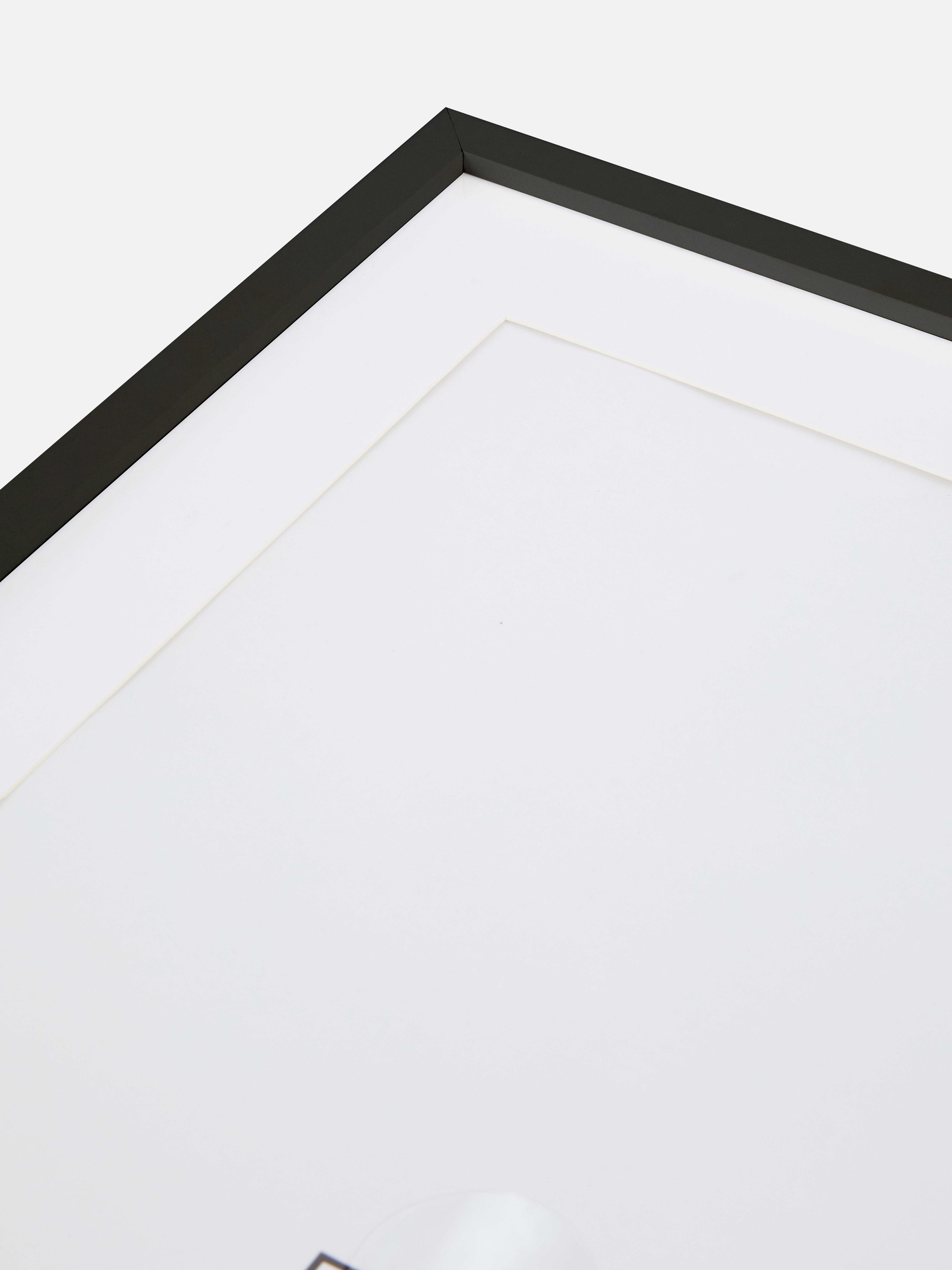 Essential Photo Frame 50 x 70cm