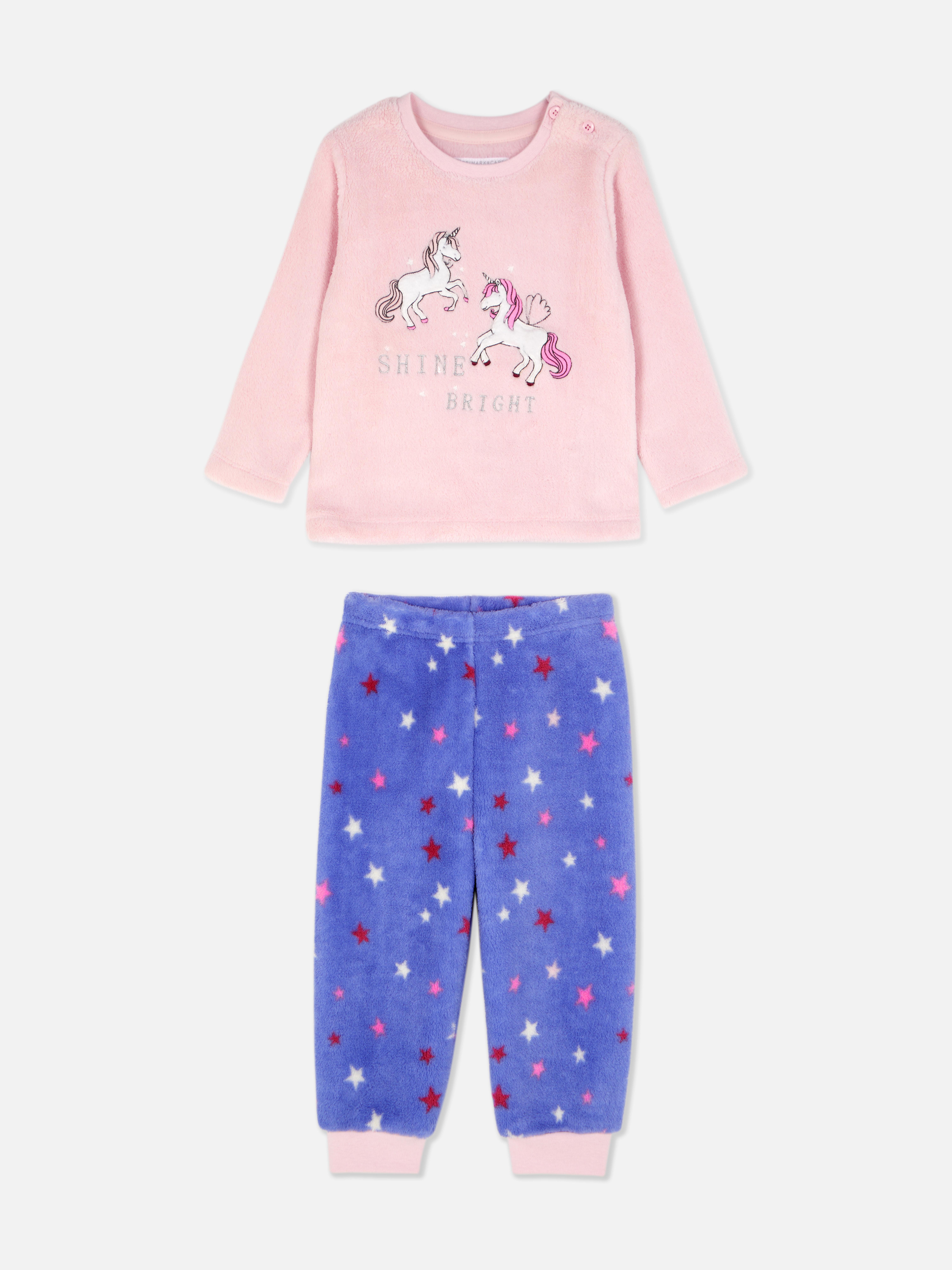 Pijama de felpa con unicornio