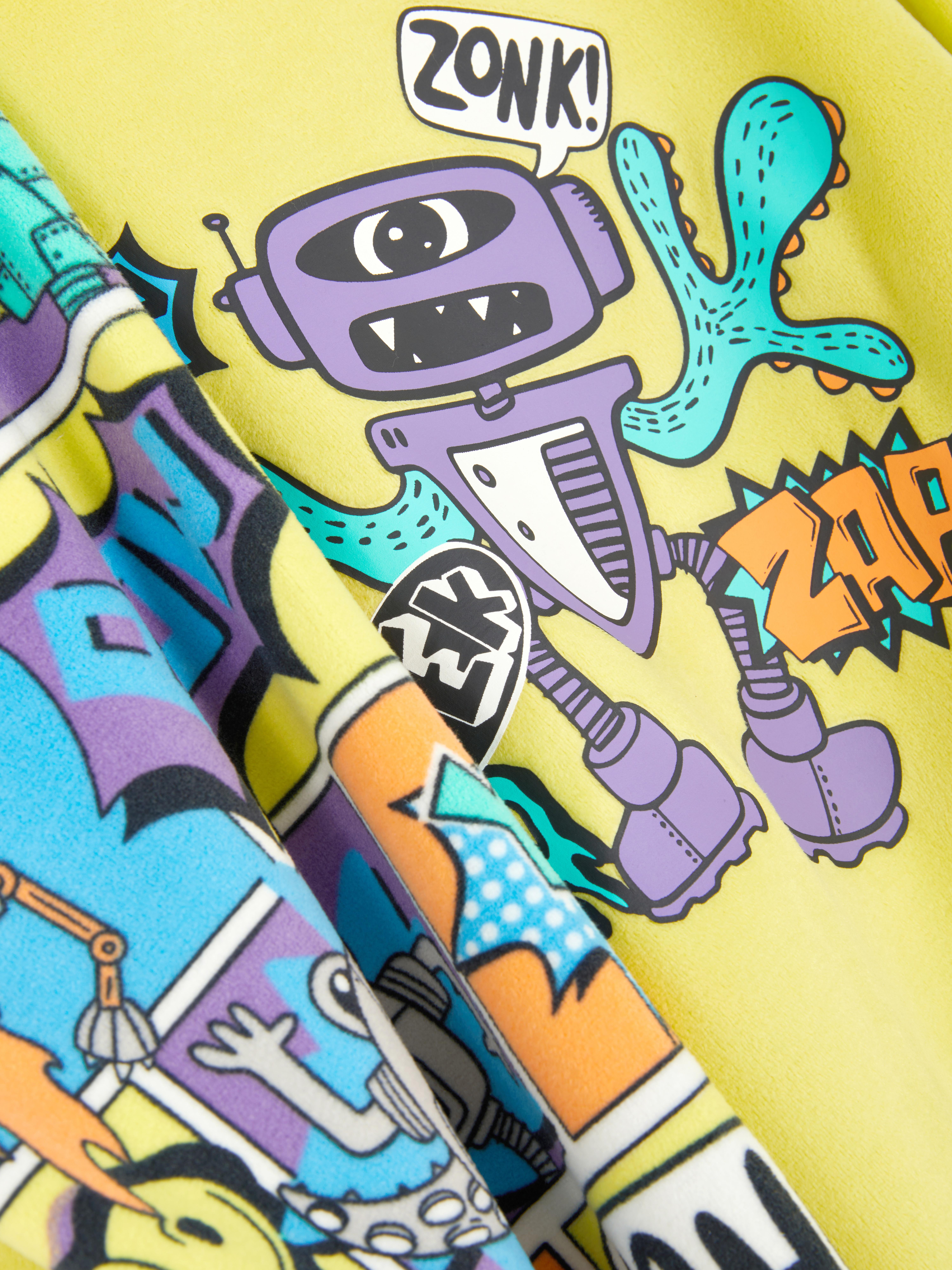 Pyjama met robotprint