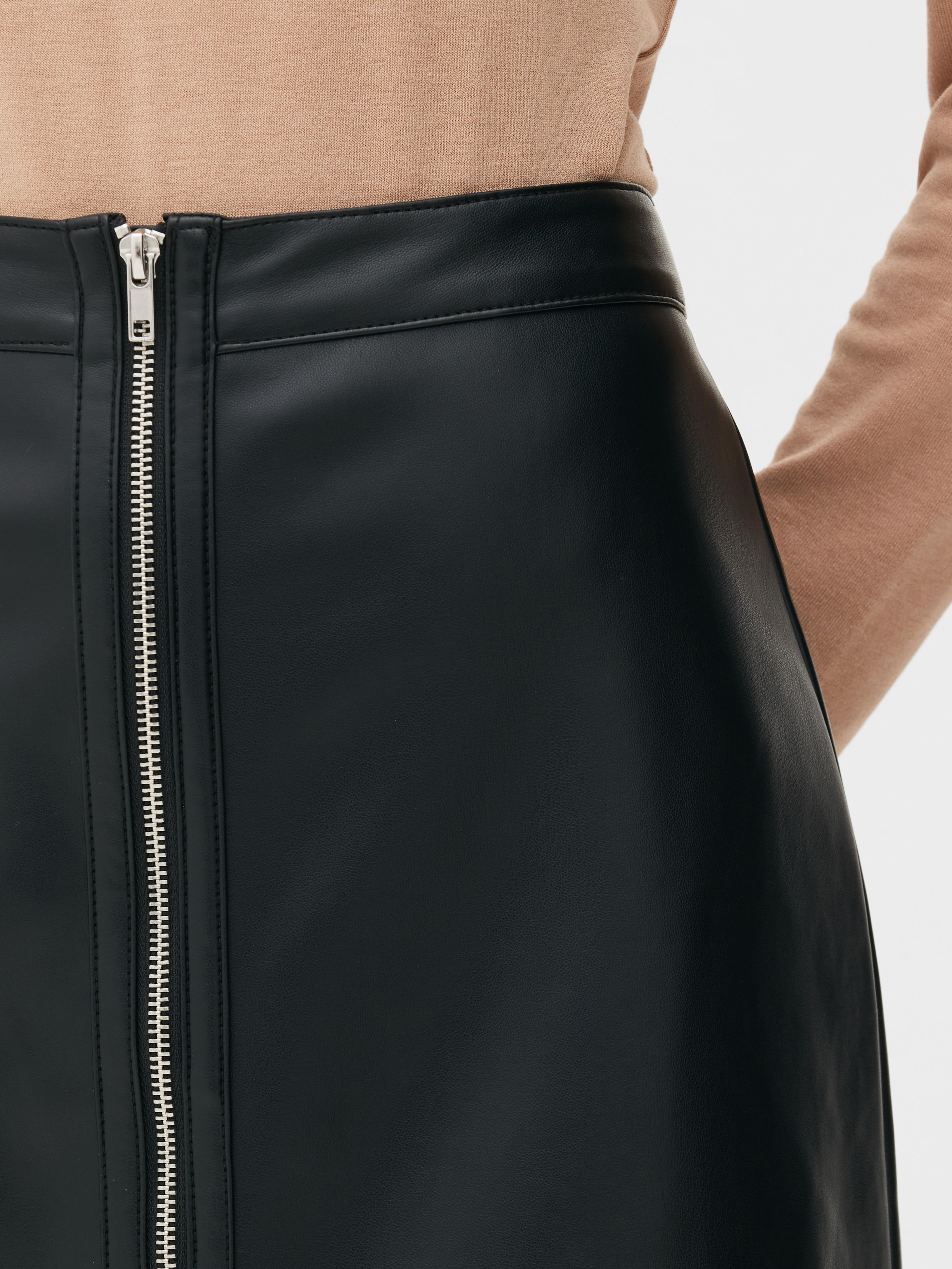 Primark black 2025 leather mini skirt