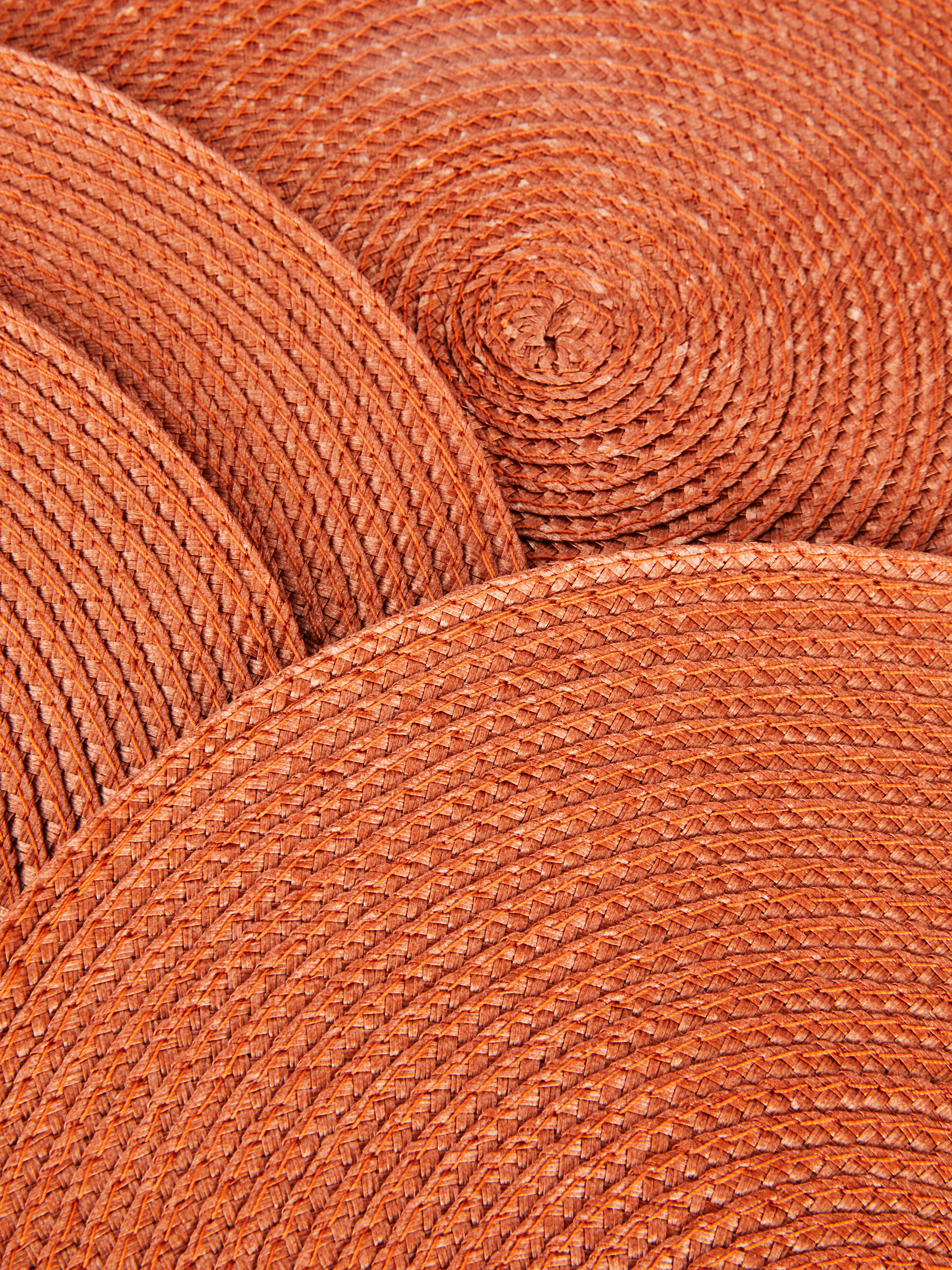 4pk Round Woven Placemats